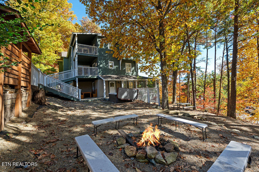 1106 Tanrac Trail Gatlinburg TN 37738