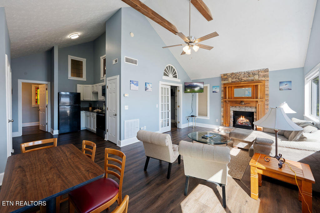 1106 Tanrac Trail Gatlinburg TN 37738