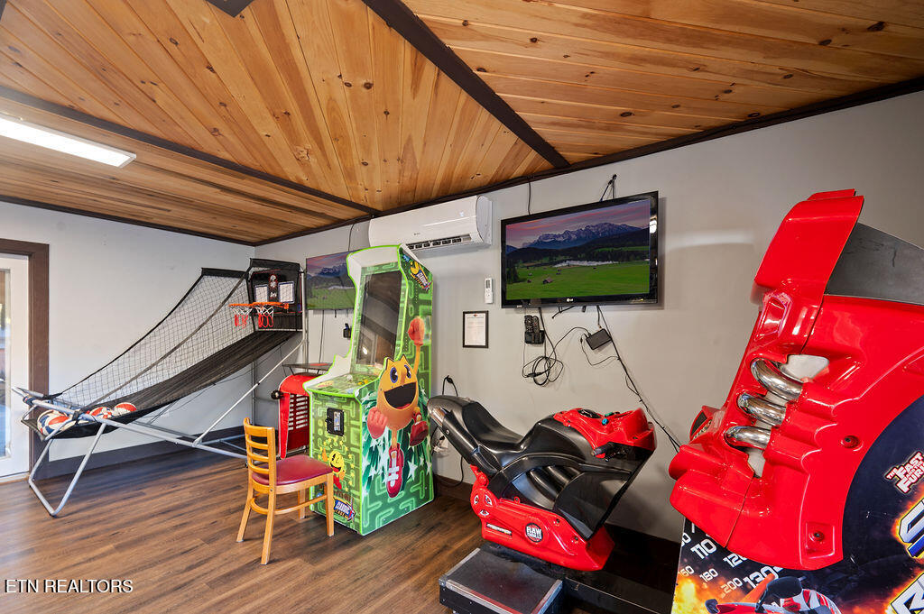 1106 Tanrac Trail Gatlinburg TN 37738