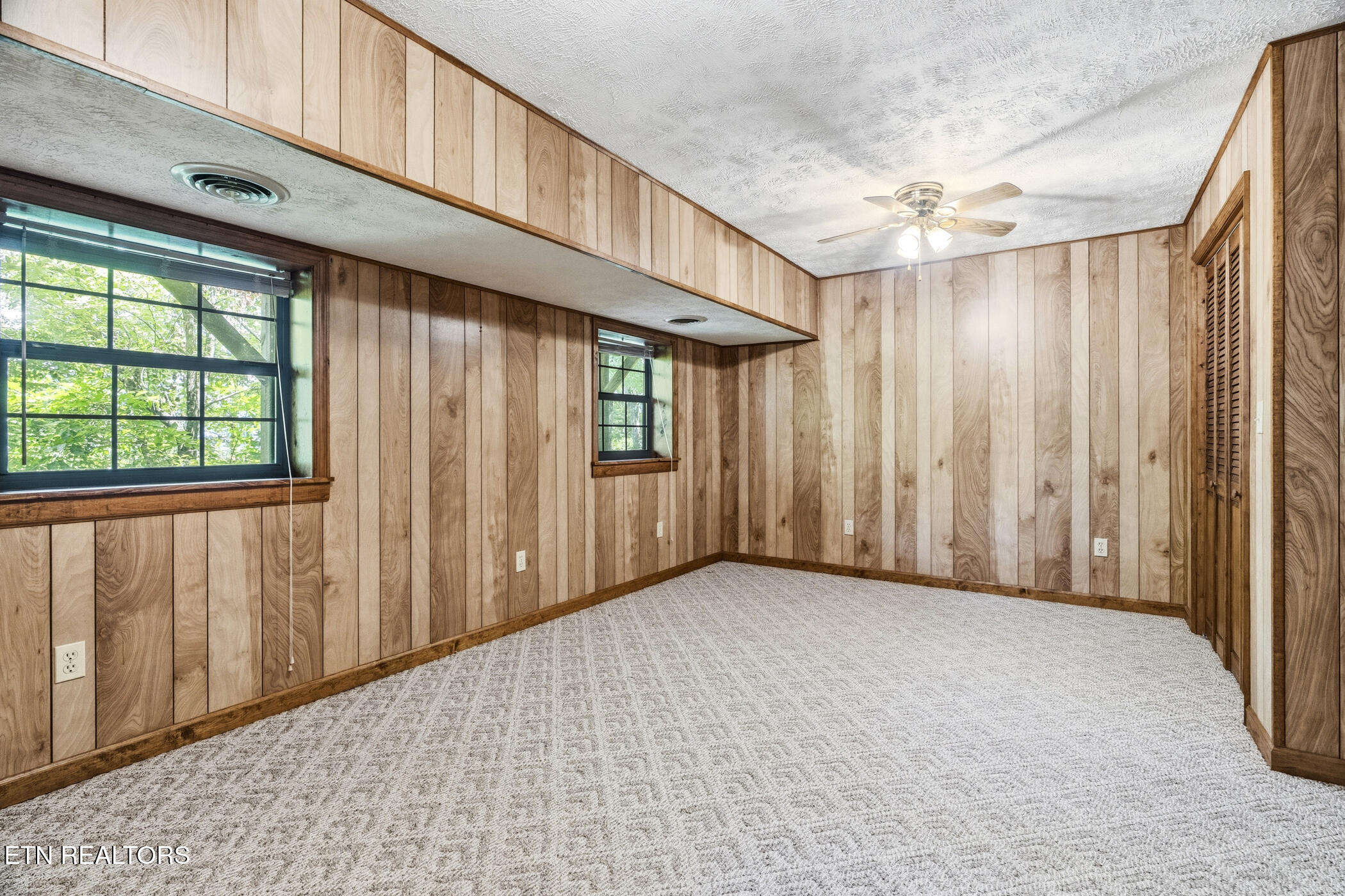 1889 Natures Lane Sevierville TN 37862