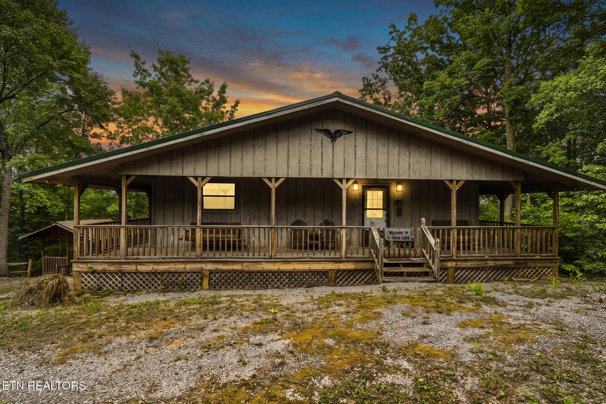 1889 Natures Lane Sevierville TN 37862