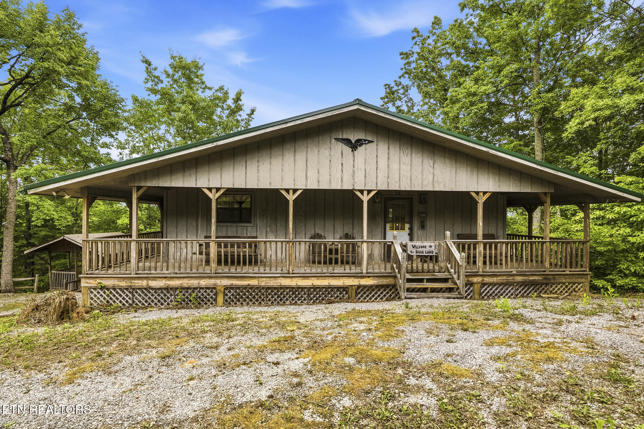 1889 Natures Lane Sevierville TN 37862