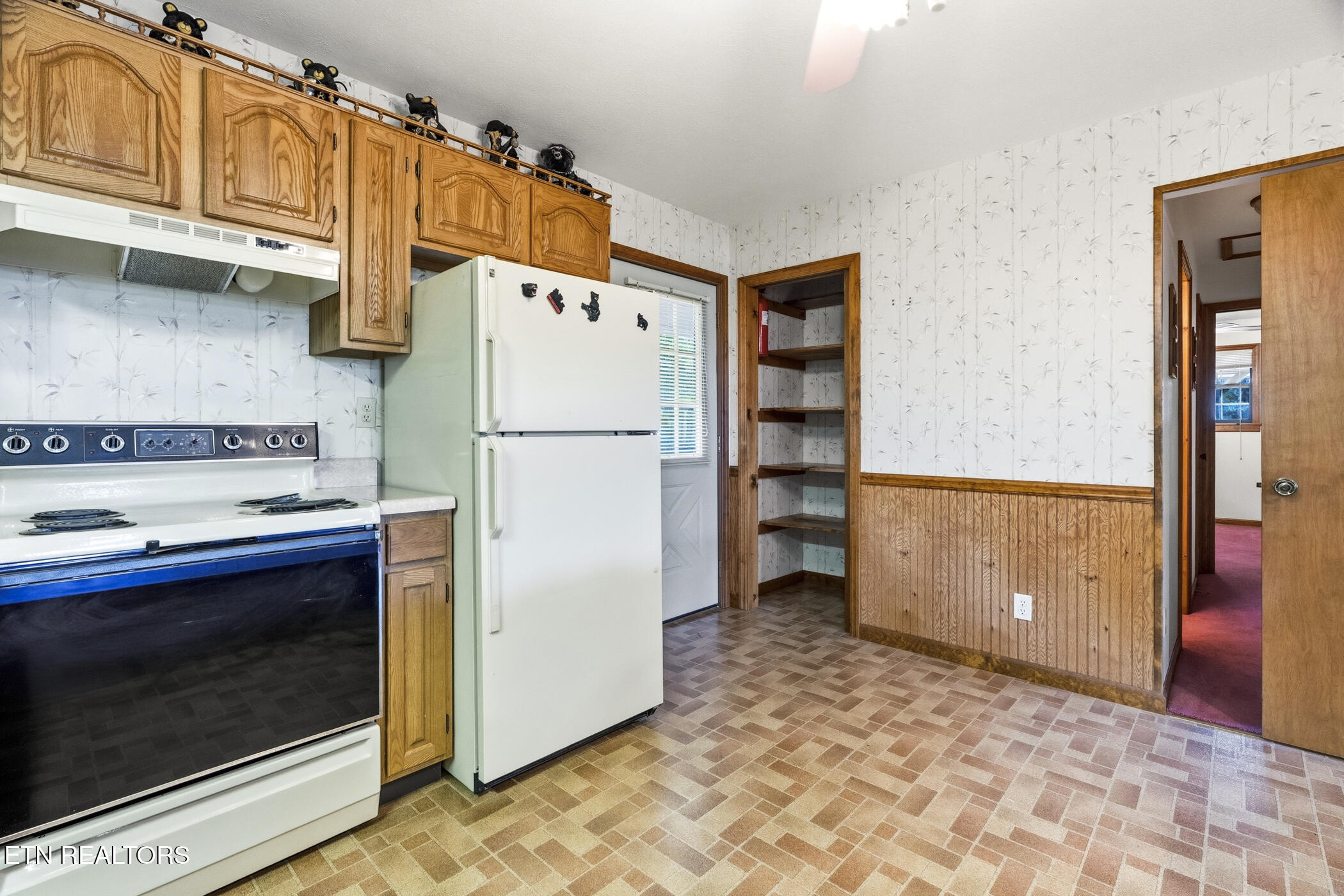 1889 Natures Lane Sevierville TN 37862