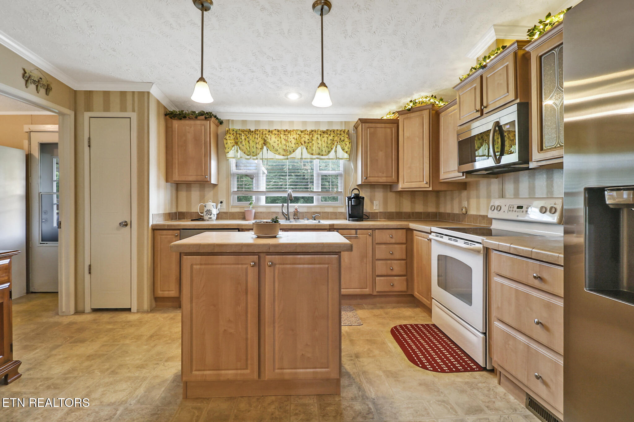 135 Caney Creek Drive Crossville TN 38571