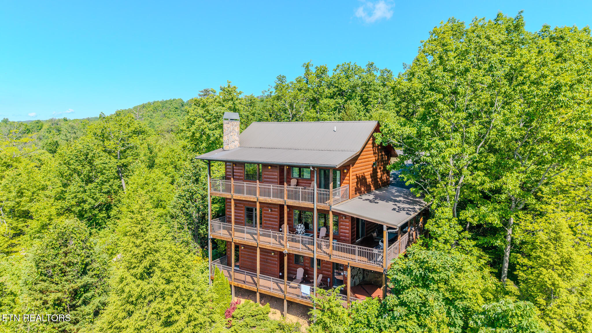 4310 Firefly View Way Gatlinburg TN 37738