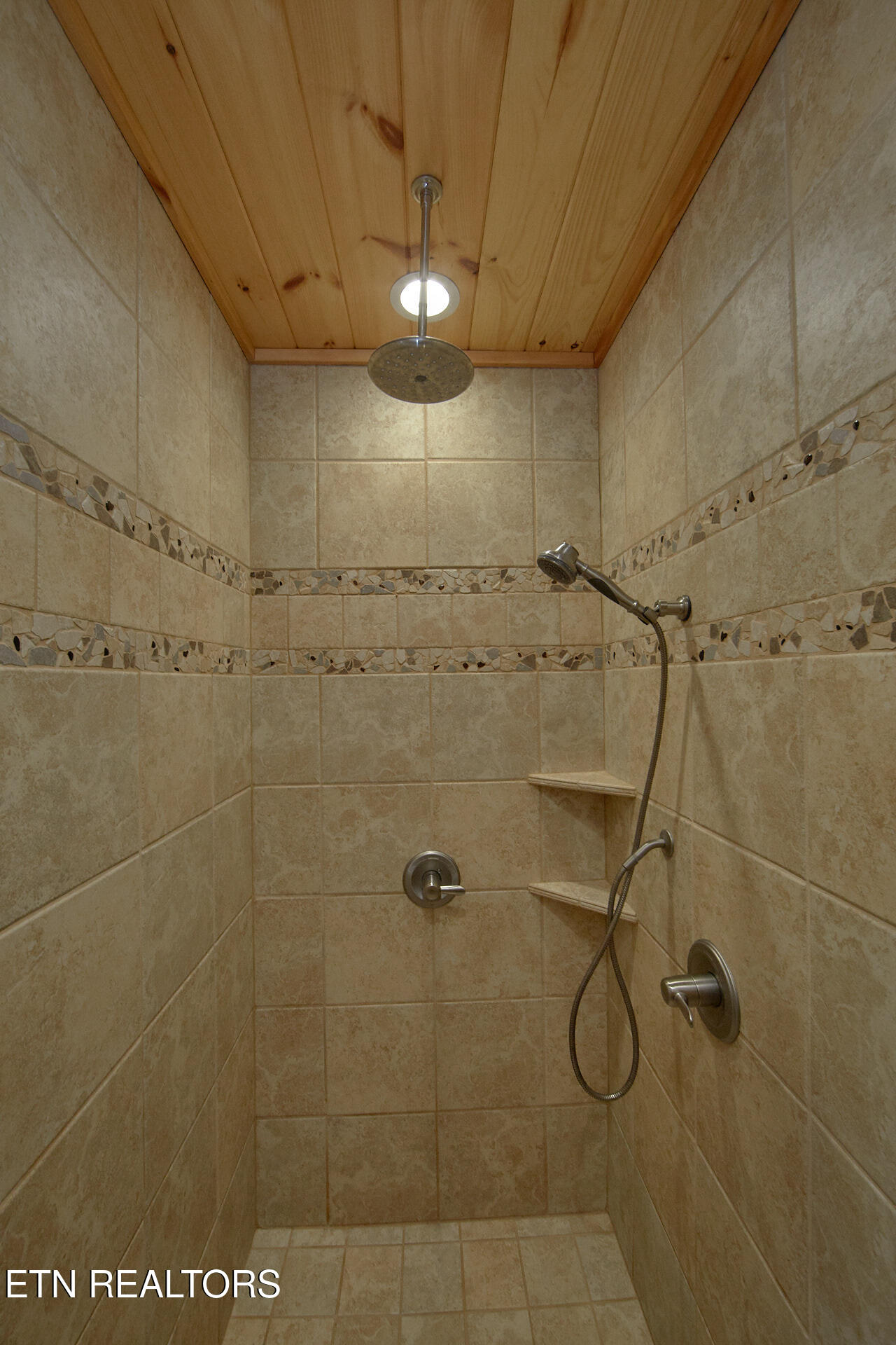 4310 Firefly View Way Gatlinburg TN 37738