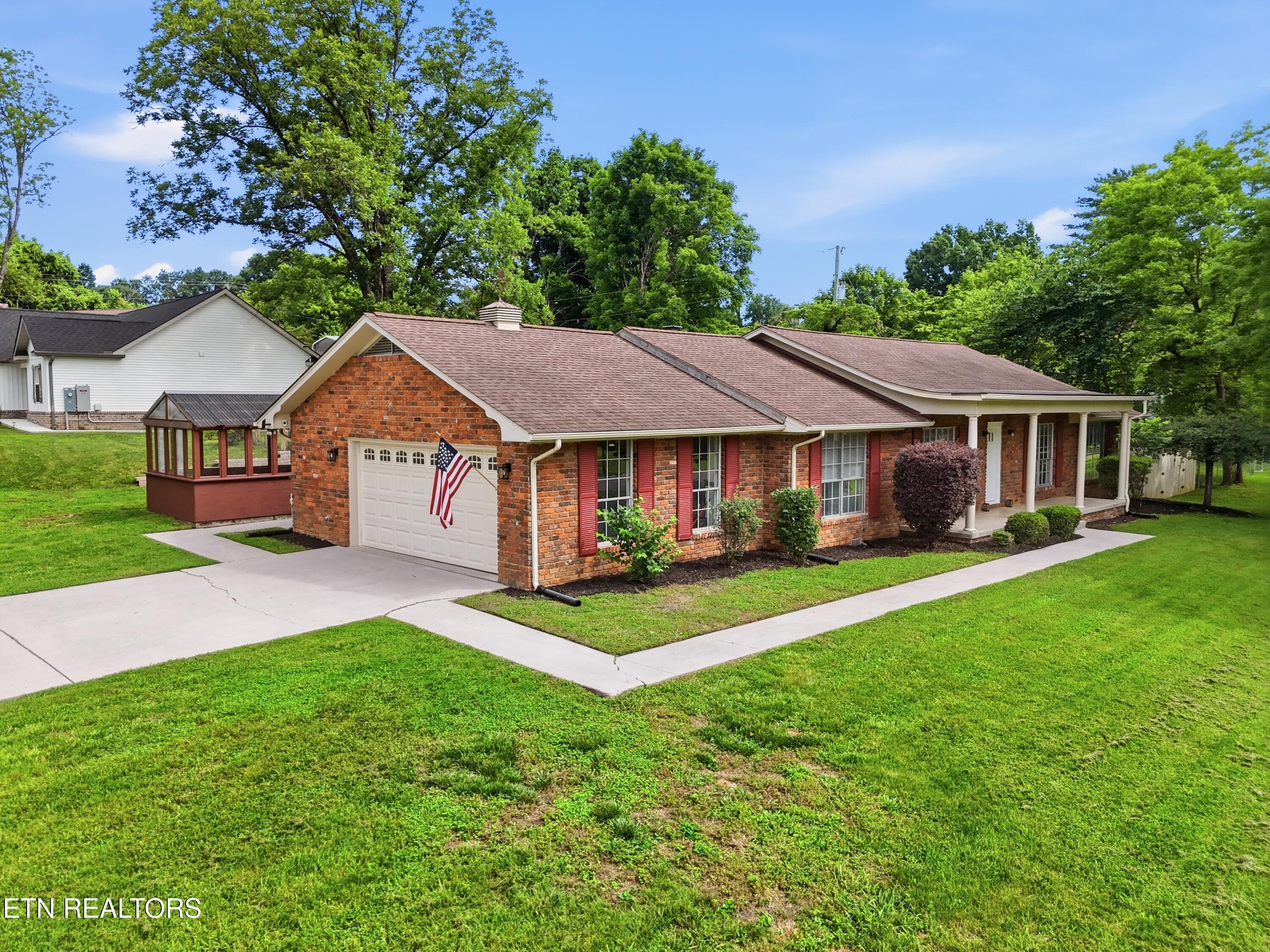102 Ruskin Circle Maryville TN 37803