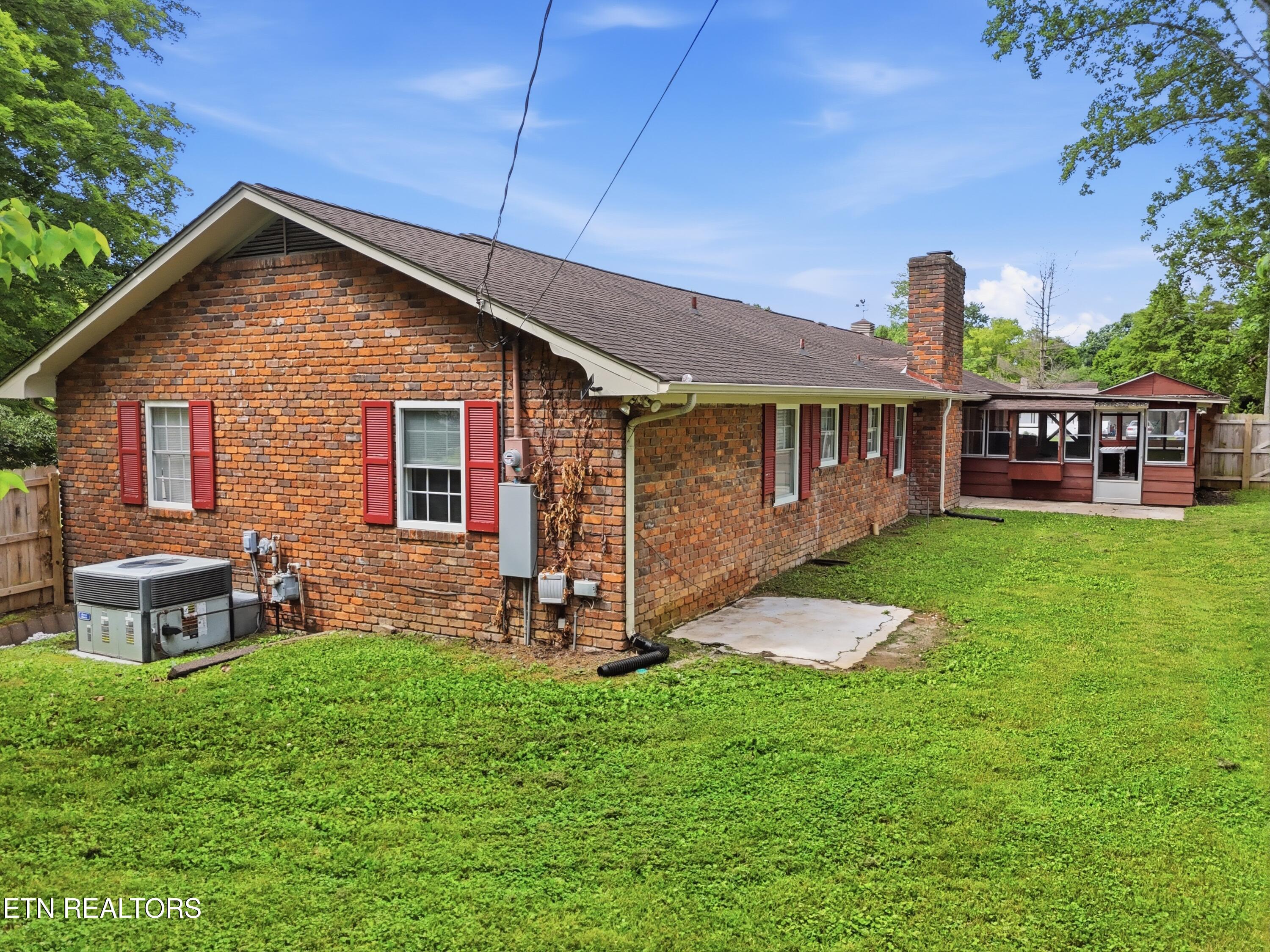 102 Ruskin Circle Maryville TN 37803