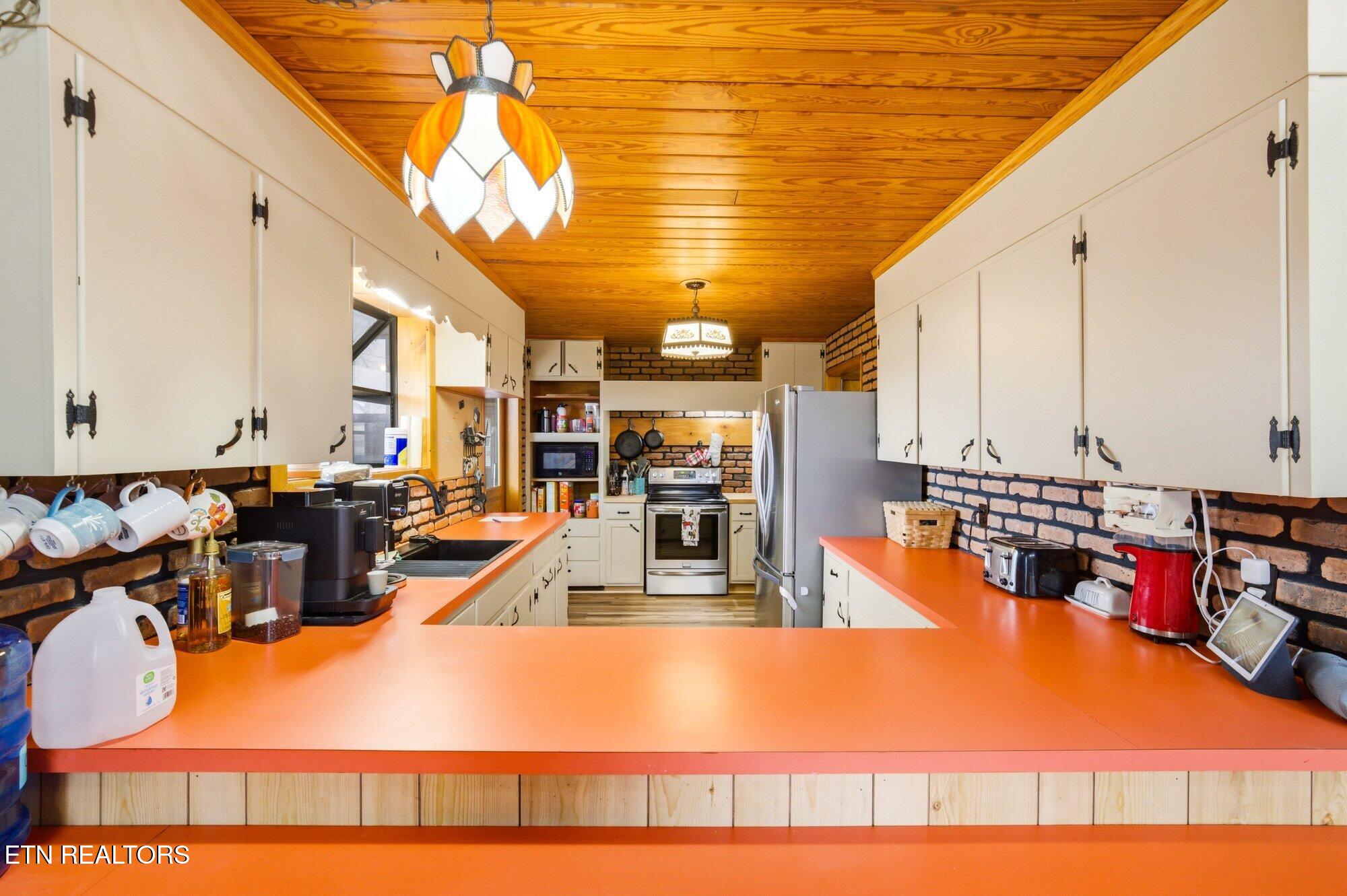 115 Heritage Lane Sevierville TN 37876