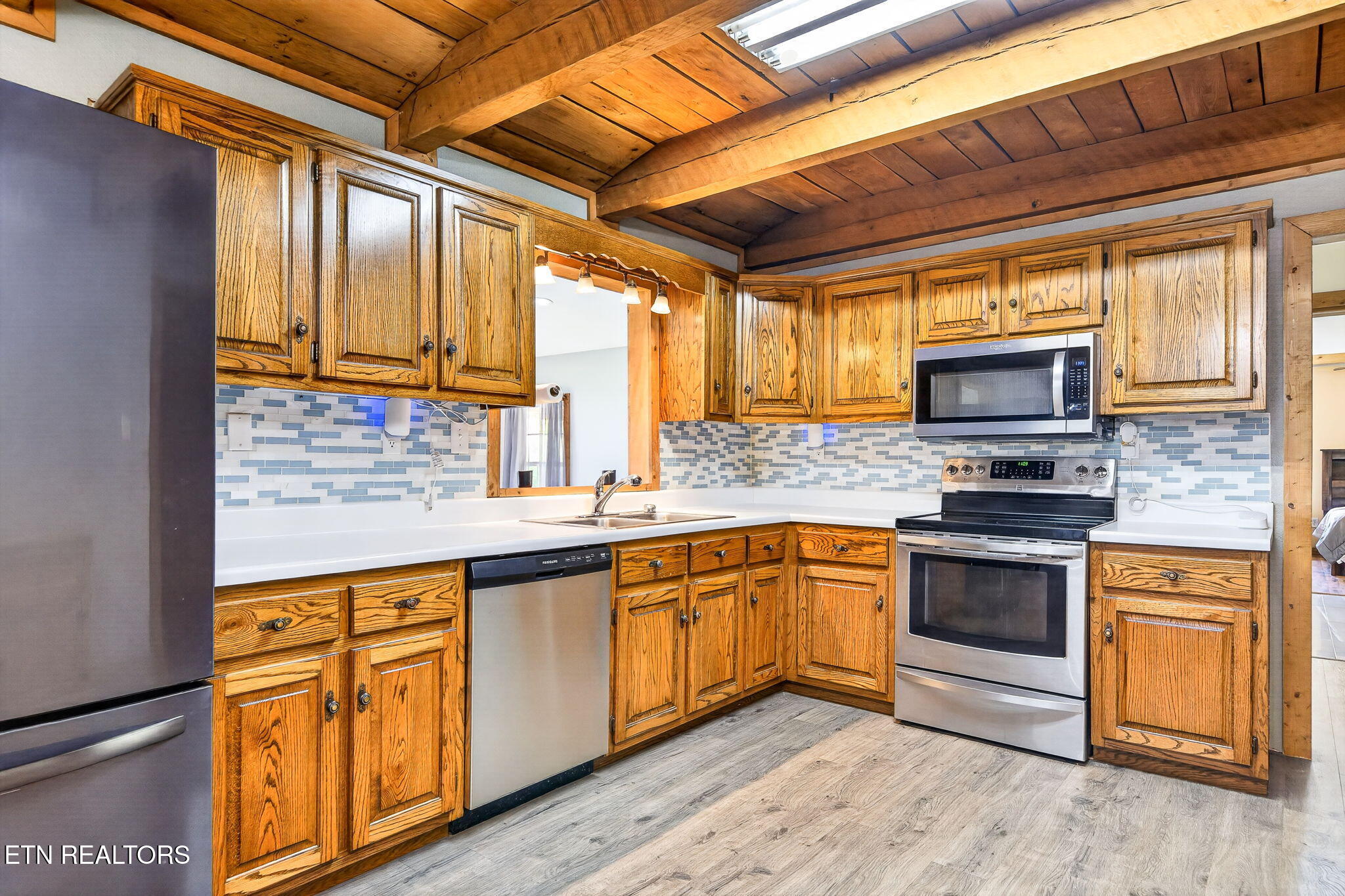 935 Brewer Road Crossville TN 38572