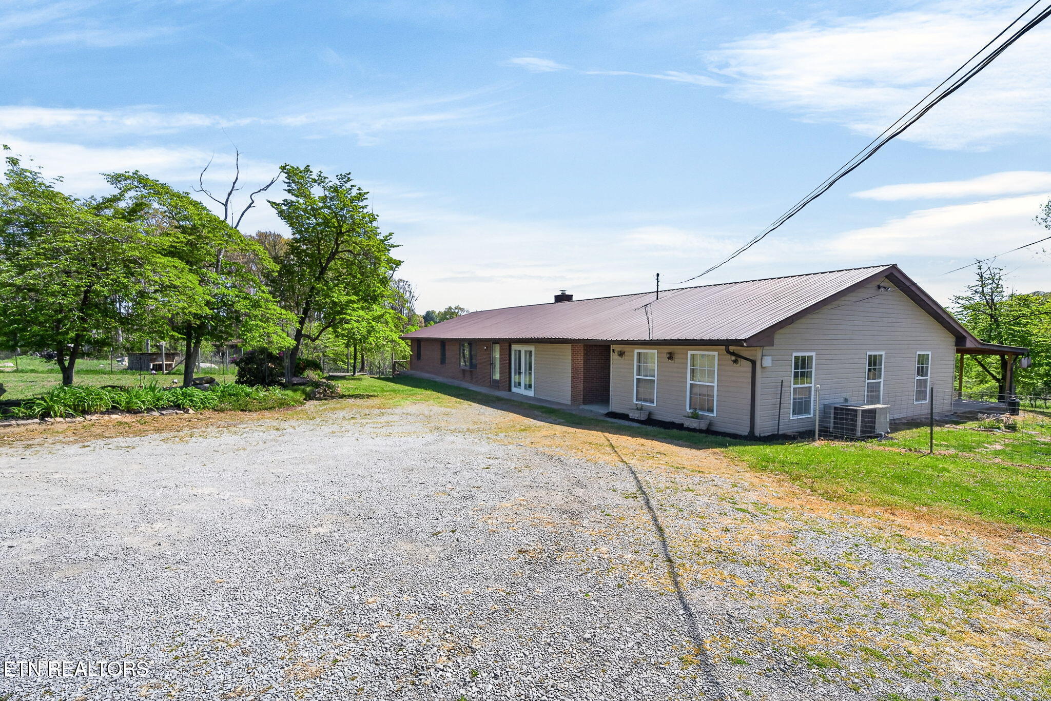 935 Brewer Road Crossville TN 38572