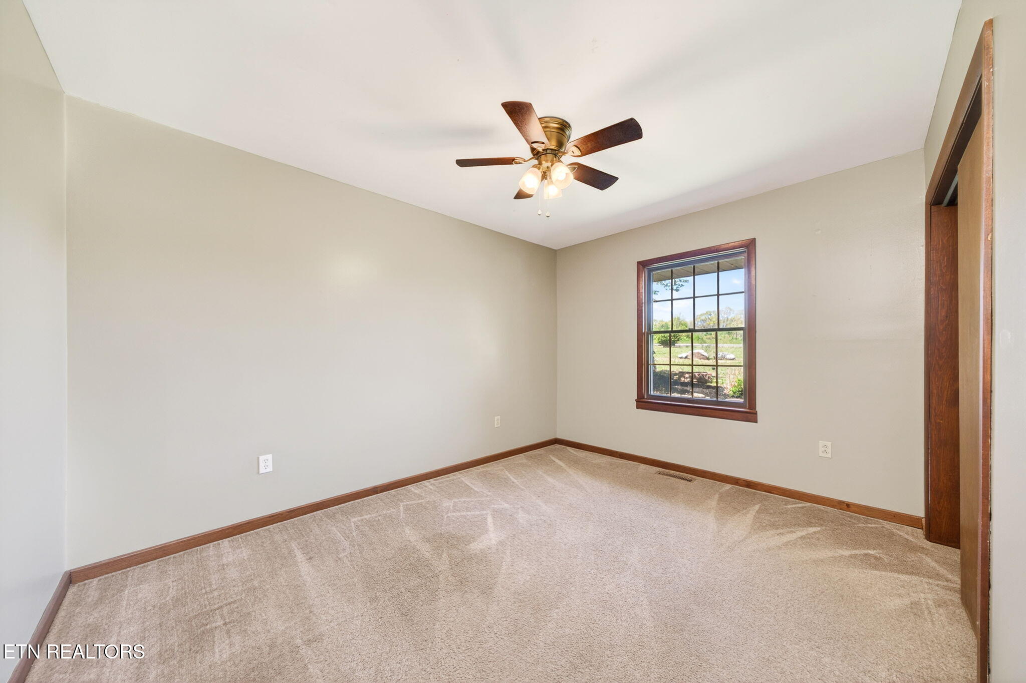 935 Brewer Road Crossville TN 38572