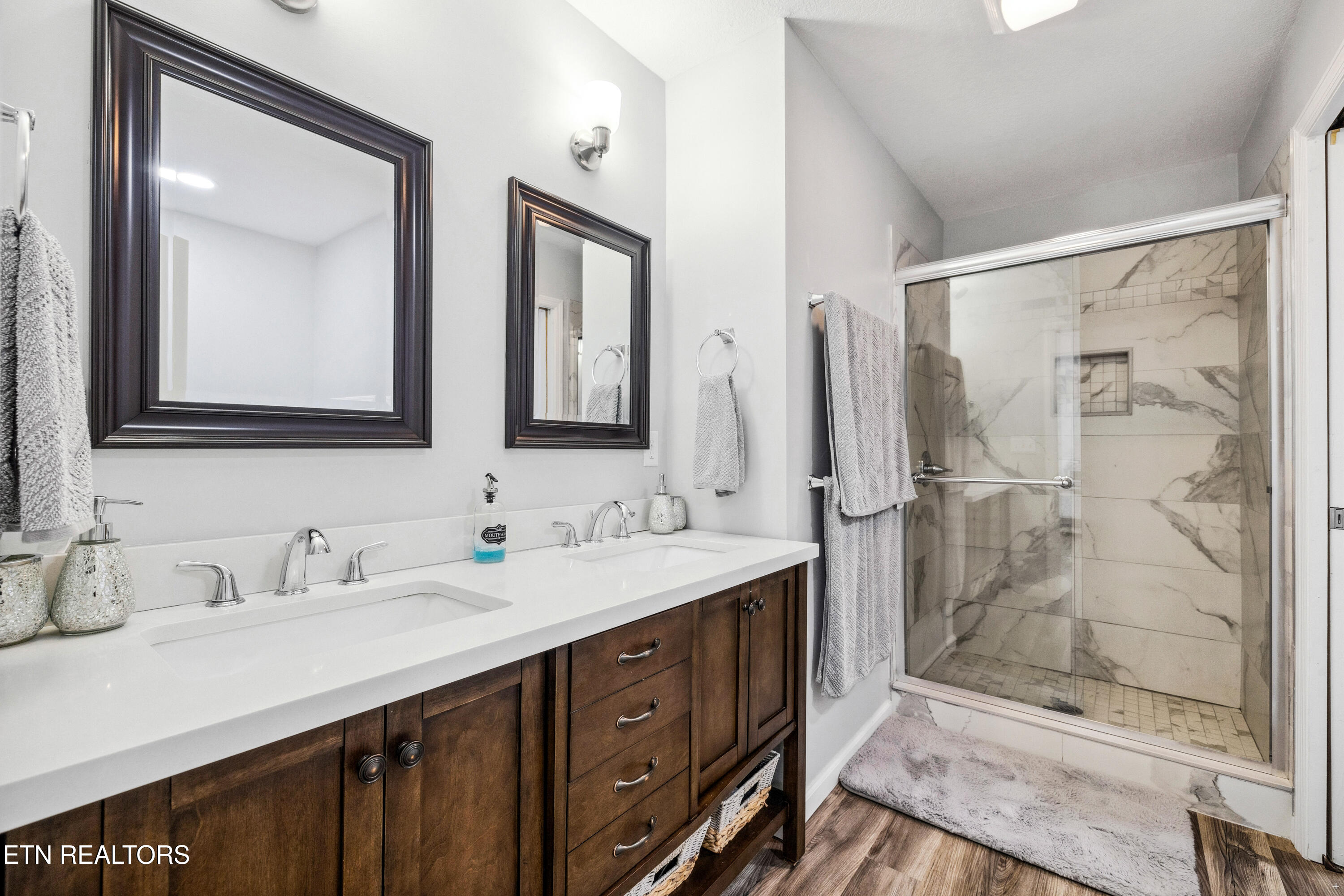 449 Carpenter Road Mooresburg TN 37811