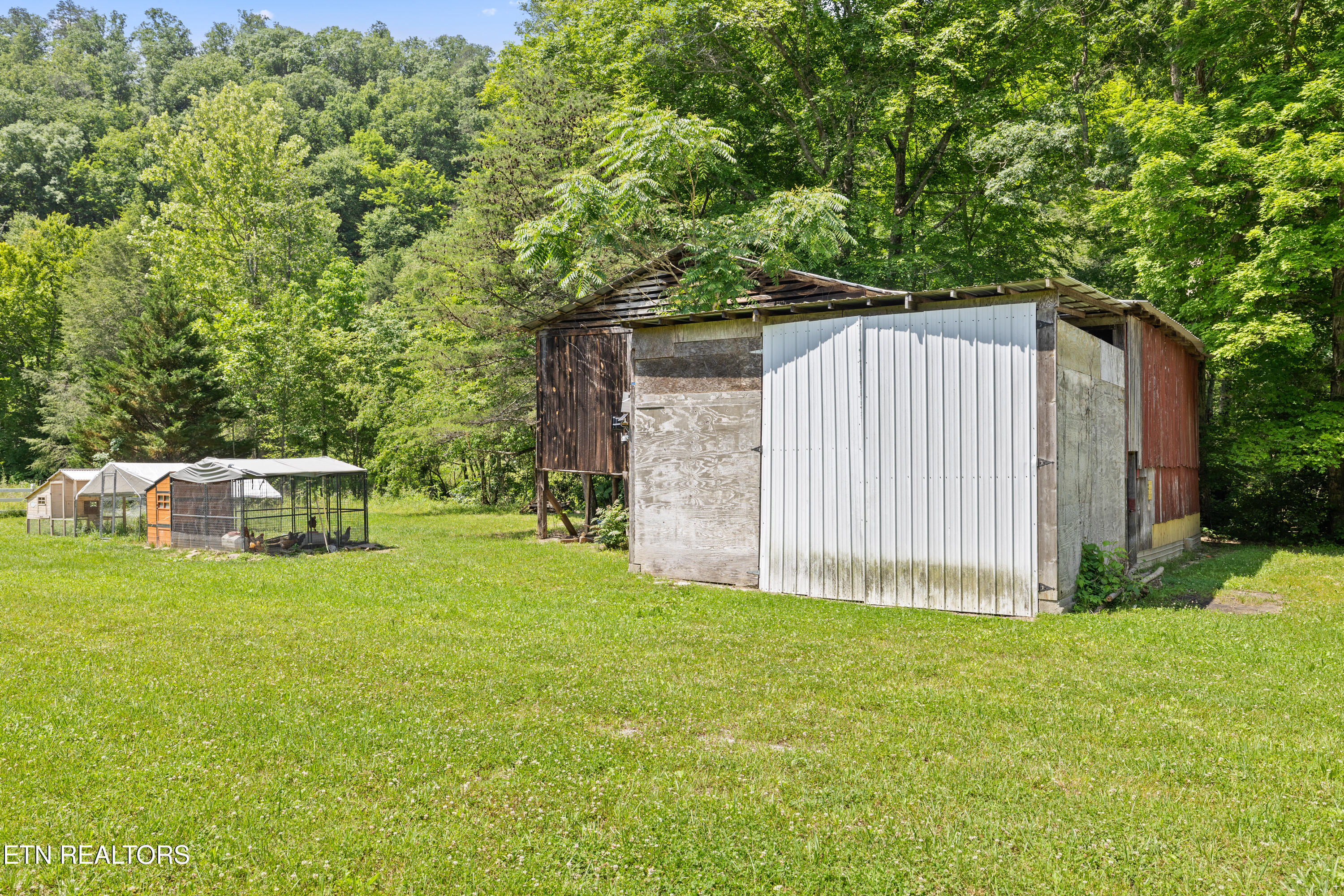 449 Carpenter Road Mooresburg TN 37811