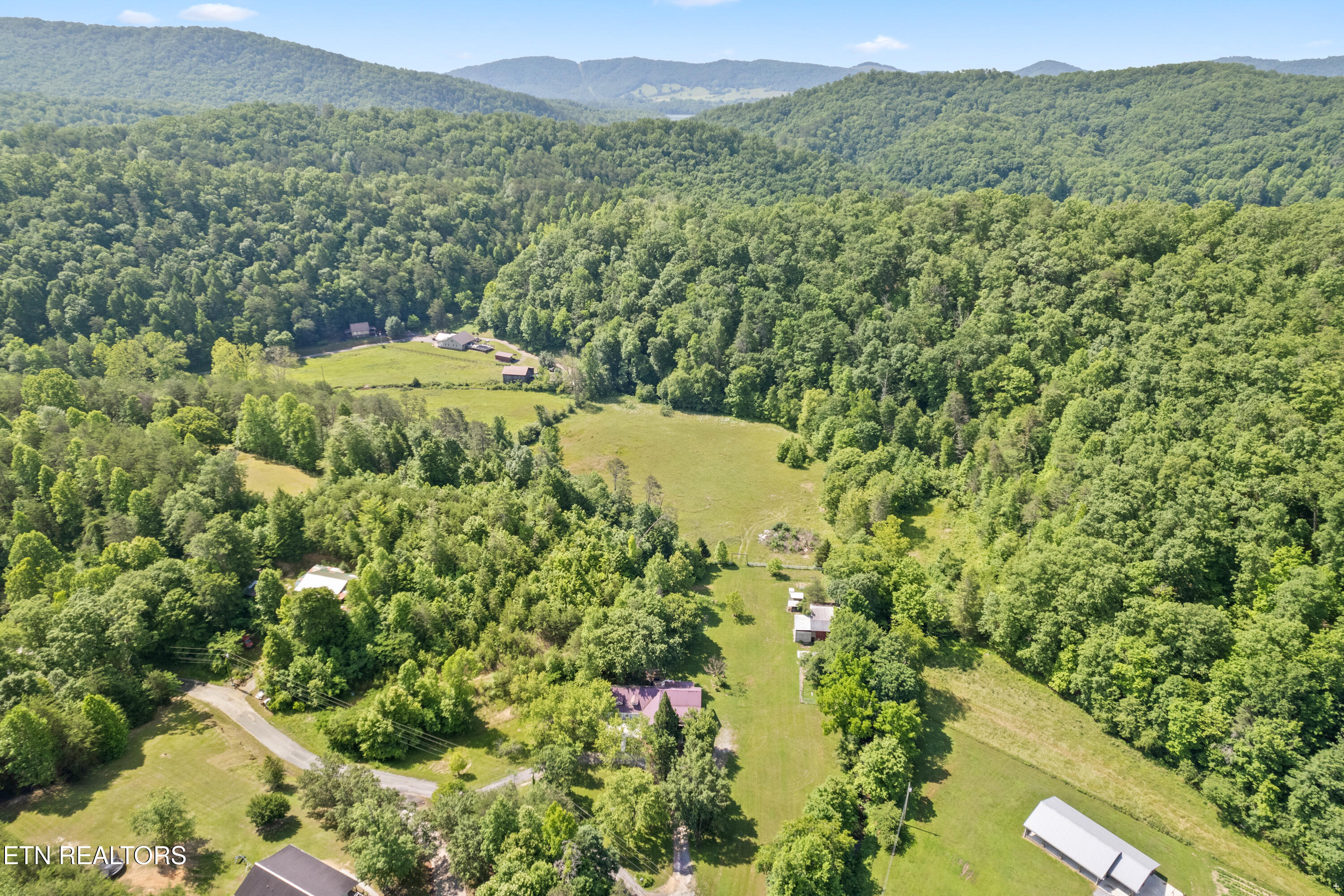 449 Carpenter Road Mooresburg TN 37811