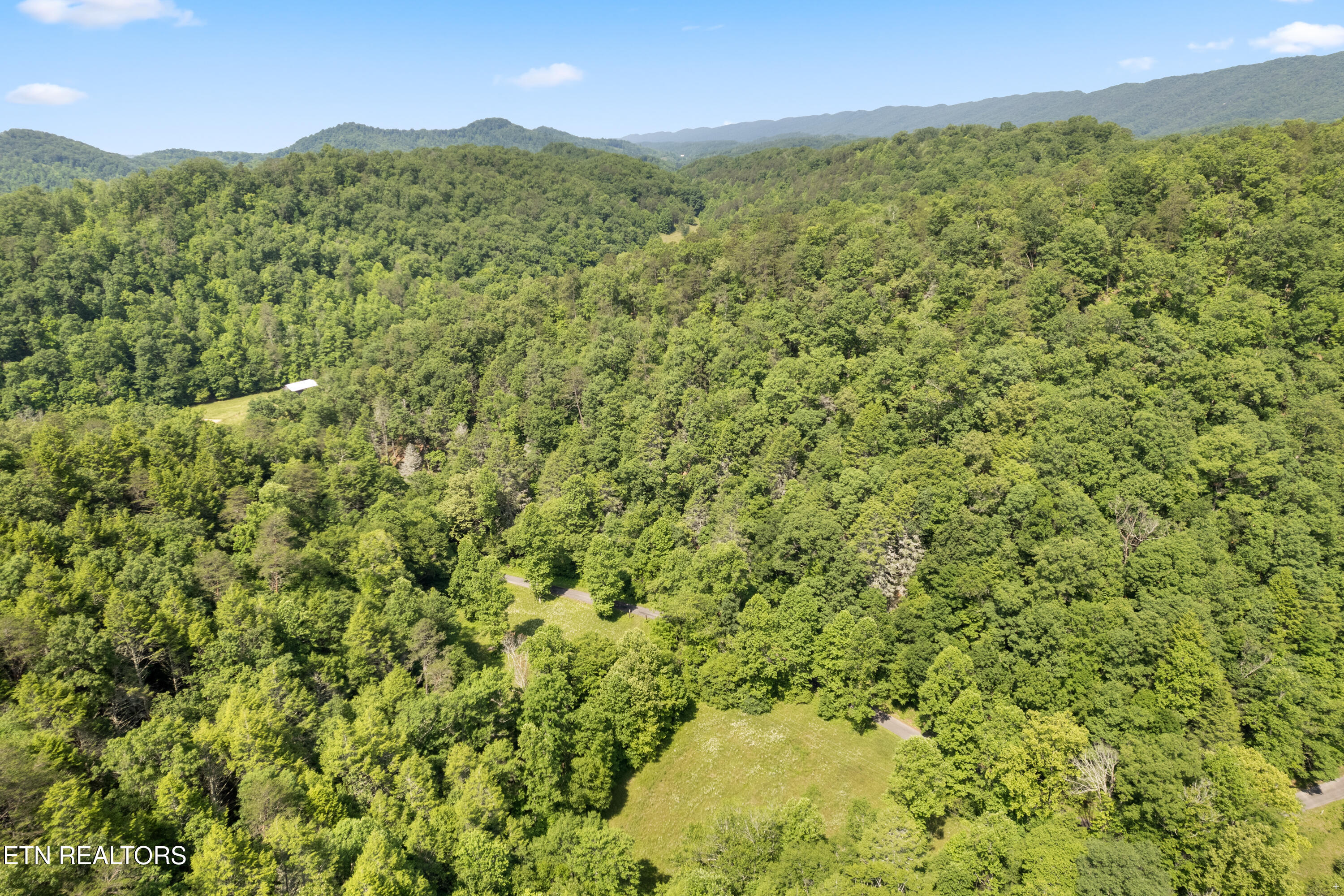 449 Carpenter Road Mooresburg TN 37811