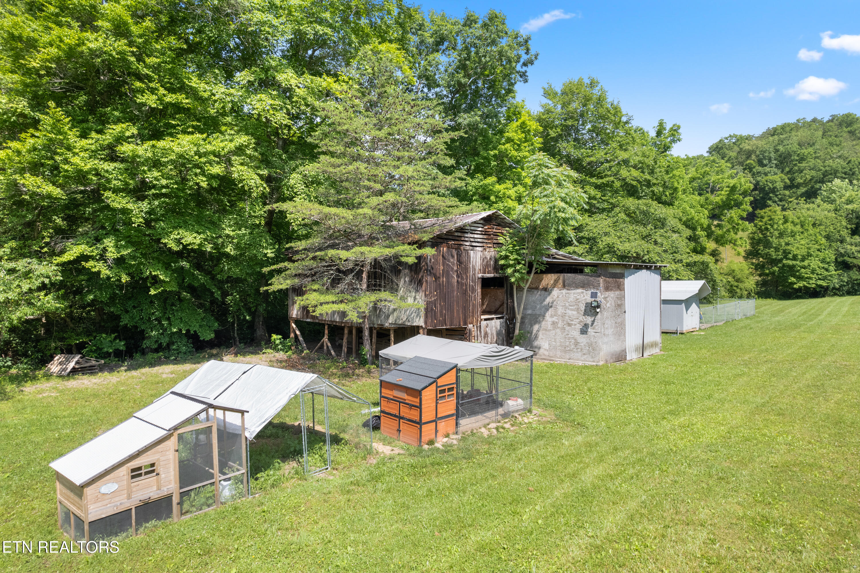 449 Carpenter Road Mooresburg TN 37811