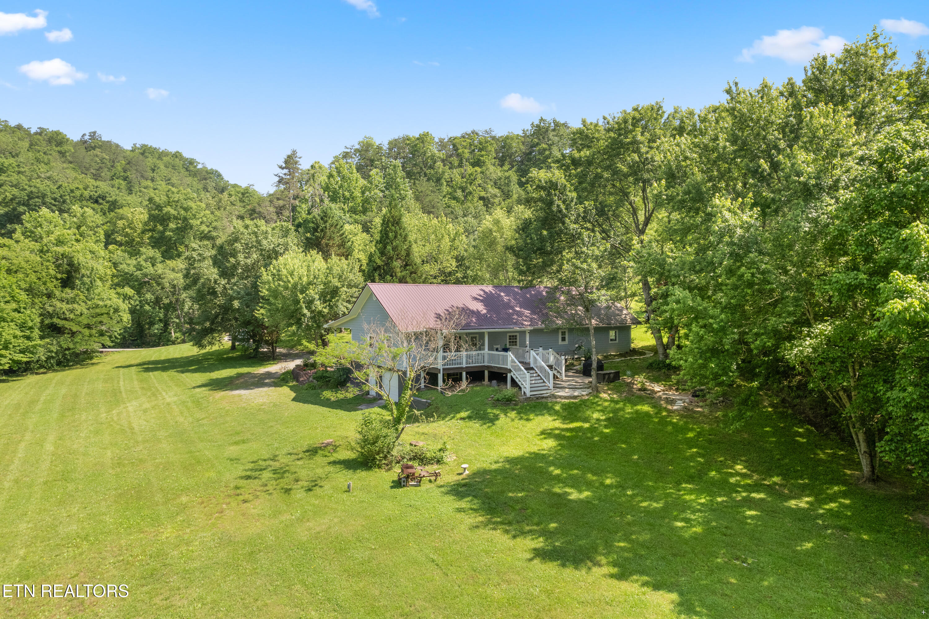 449 Carpenter Road Mooresburg TN 37811