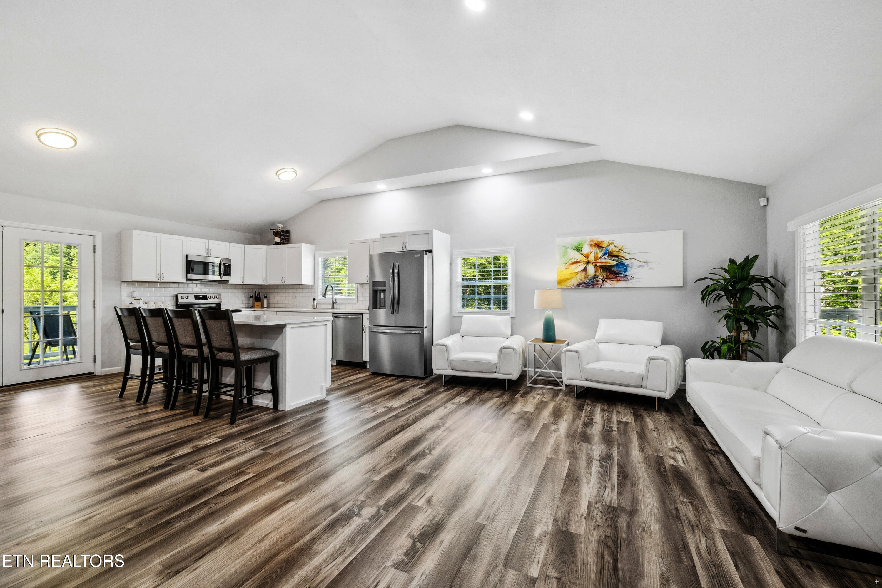 449 Carpenter Road Mooresburg TN 37811