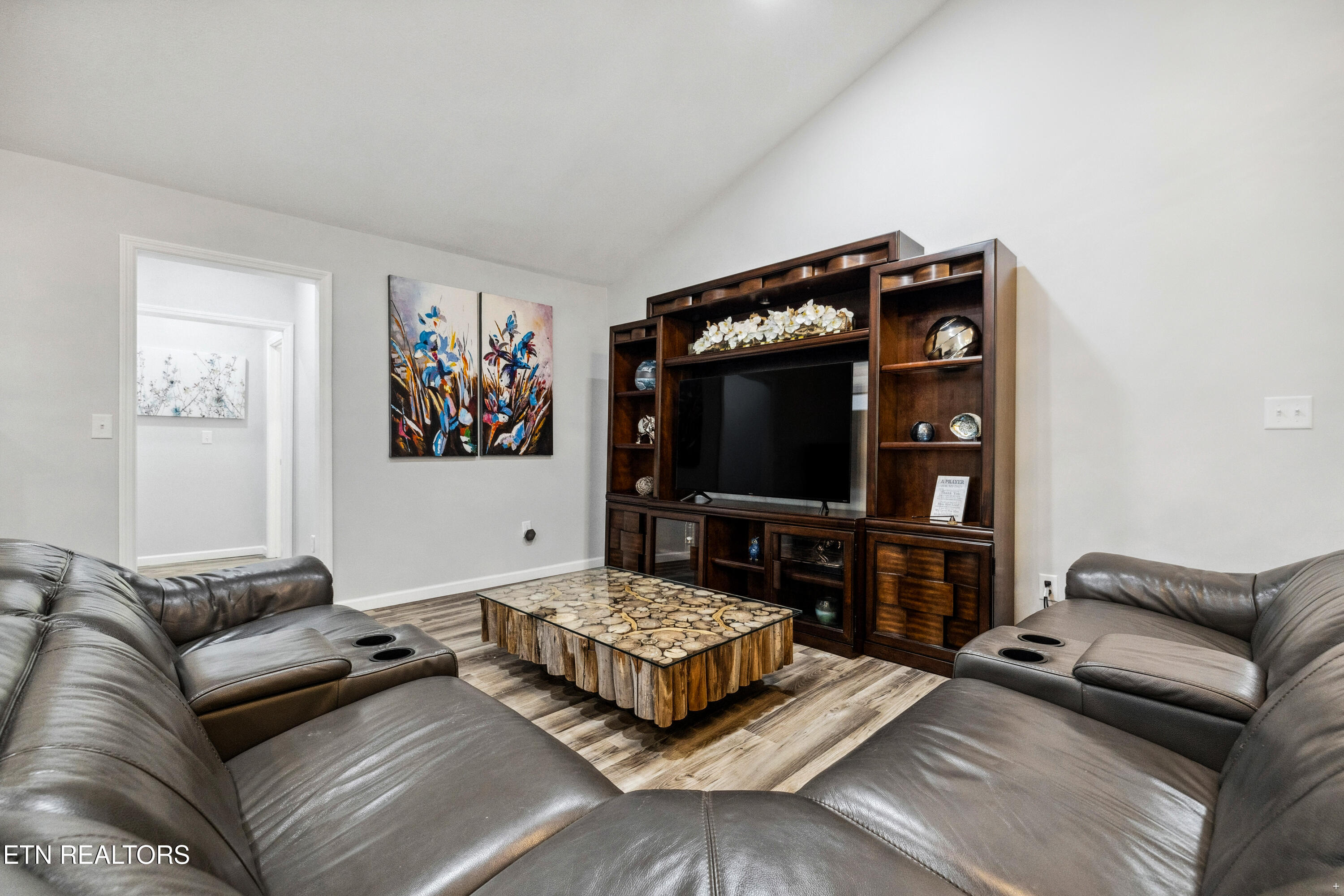 449 Carpenter Road Mooresburg TN 37811