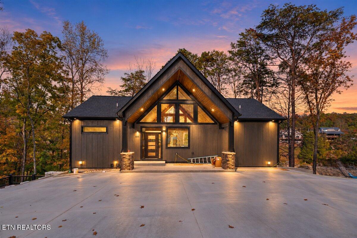 Jacksboro TN, 591 Mill Lane