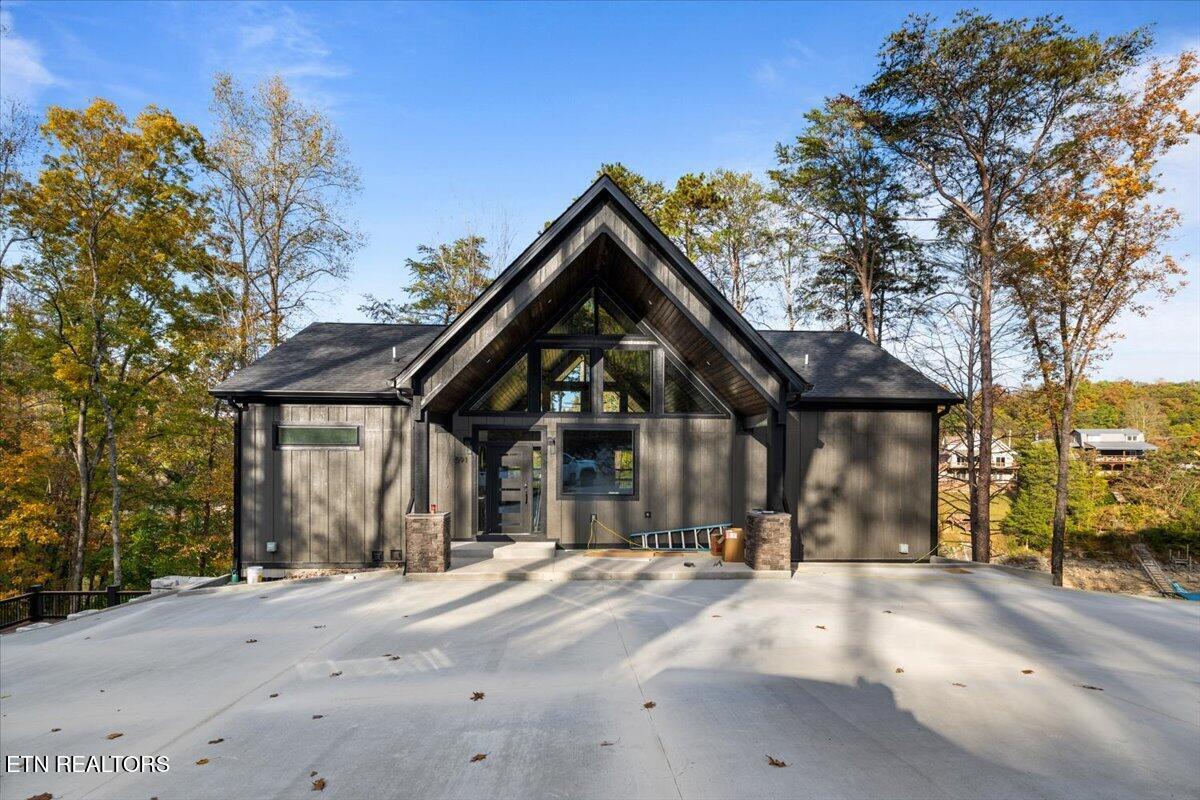 591 Mill Lane Jacksboro TN 37757