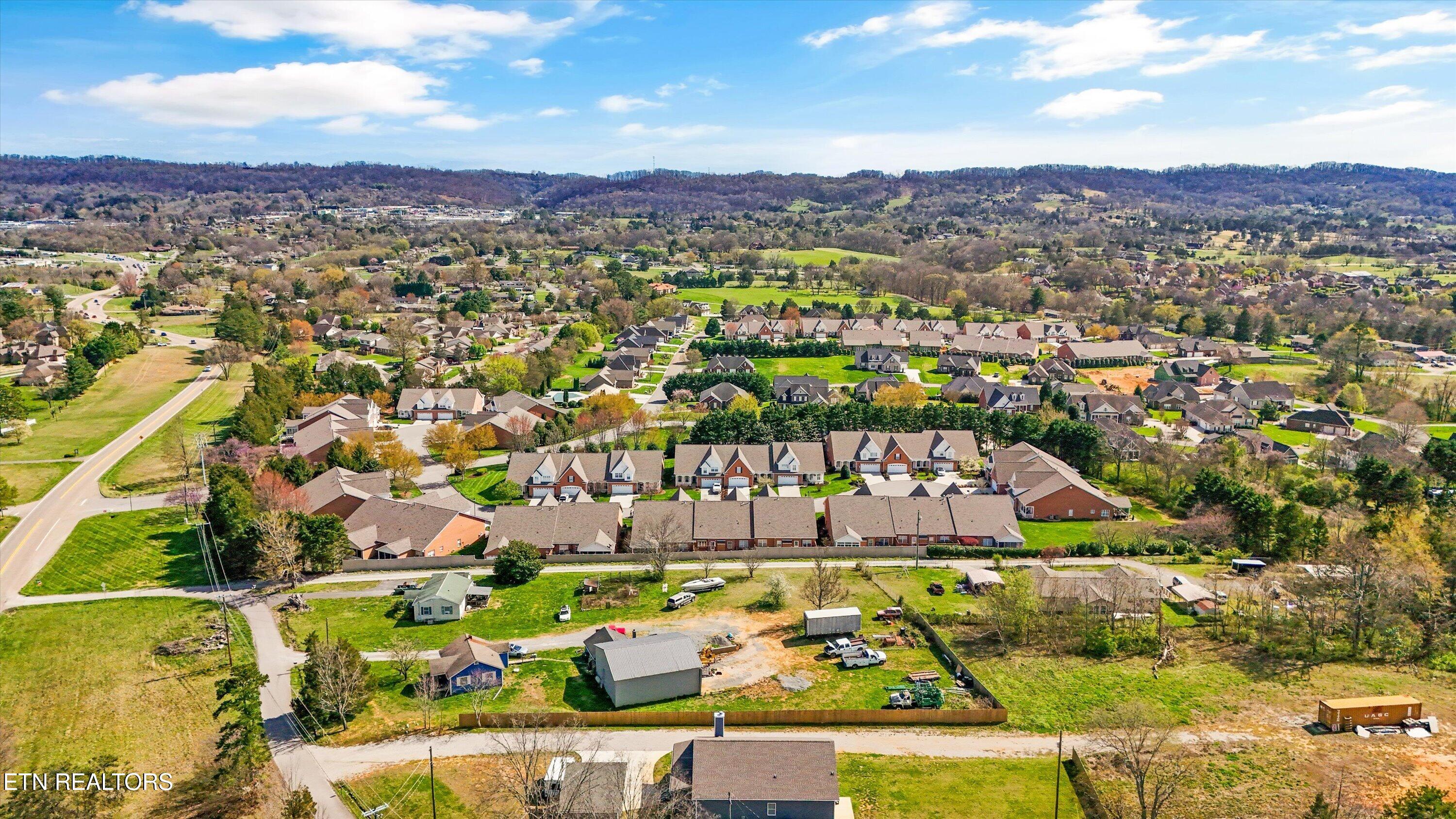 7742 Charmwood Way Knoxville TN 37938