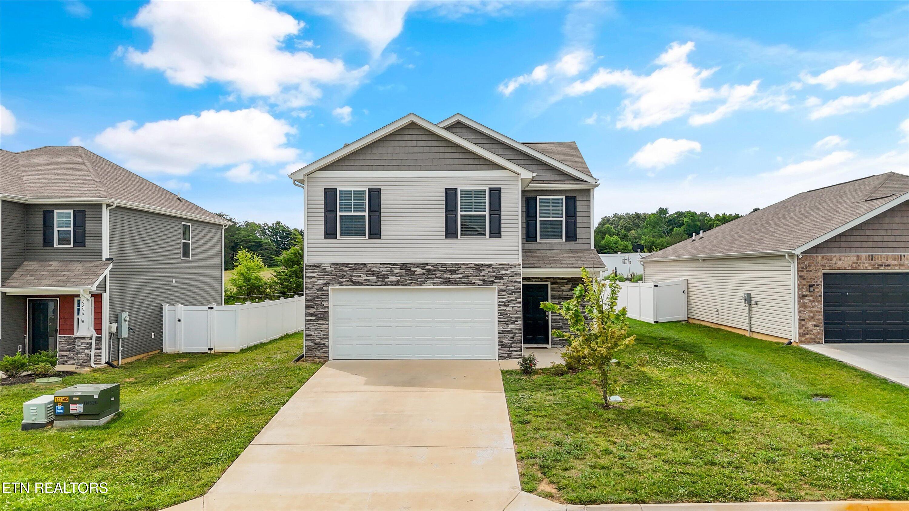 6892 Squirrel Run Lane Corryton TN 37721