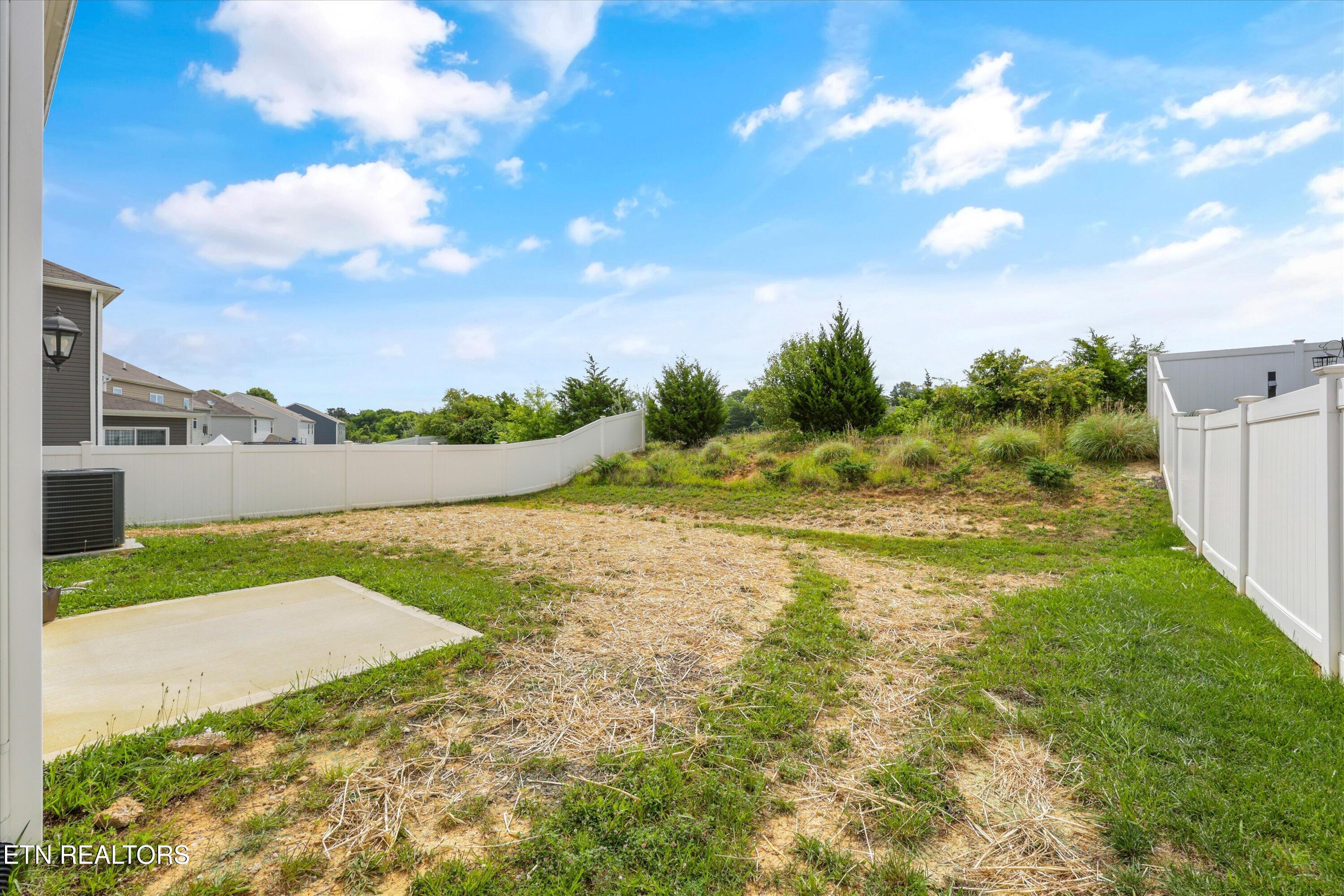 6892 Squirrel Run Lane Corryton TN 37721