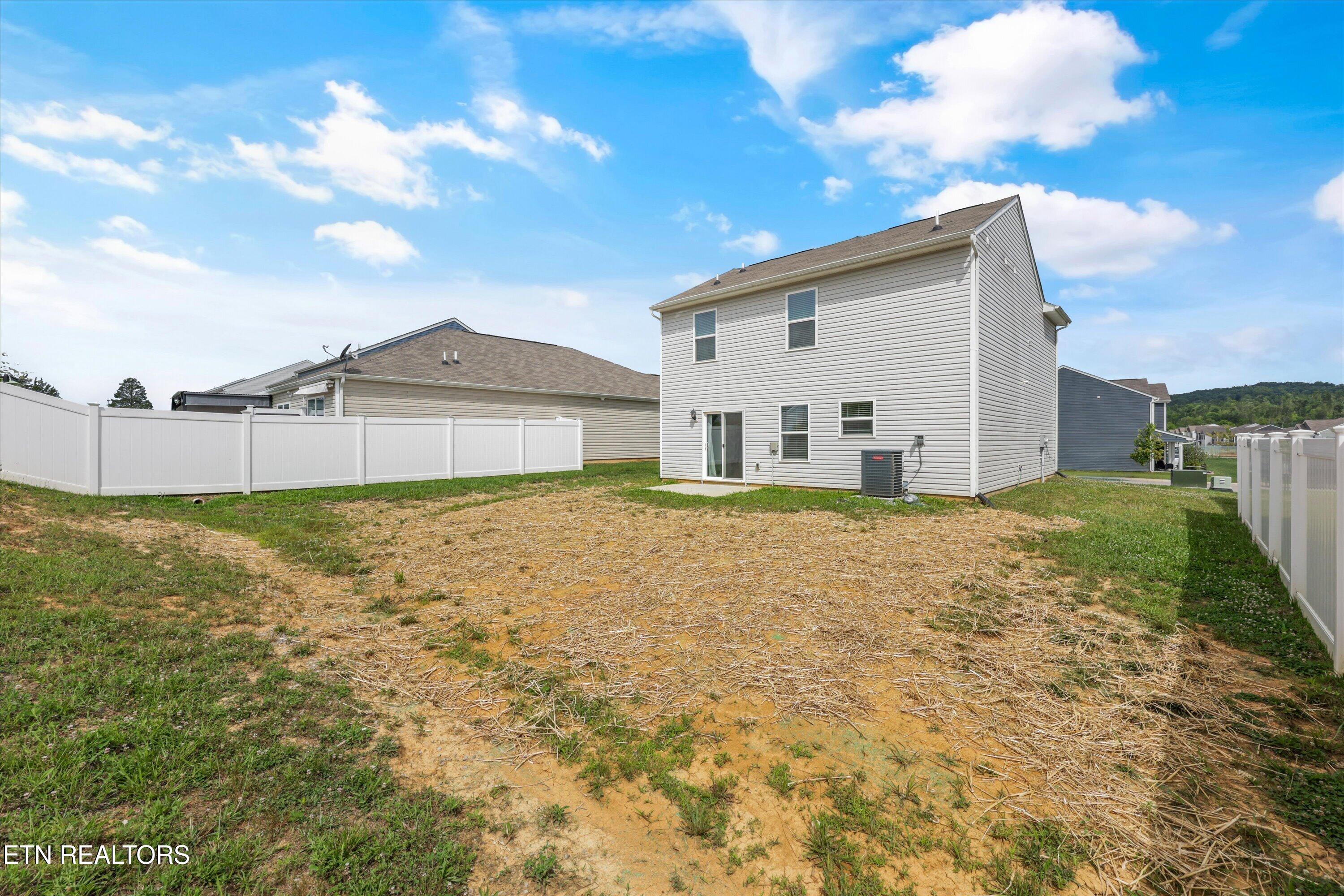6892 Squirrel Run Lane Corryton TN 37721
