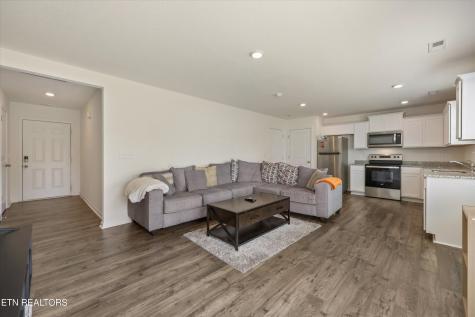 6892 Squirrel Run Lane Corryton TN 37721