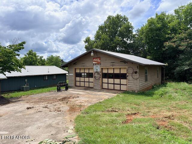 1354 Fork Road Greenback TN 37742