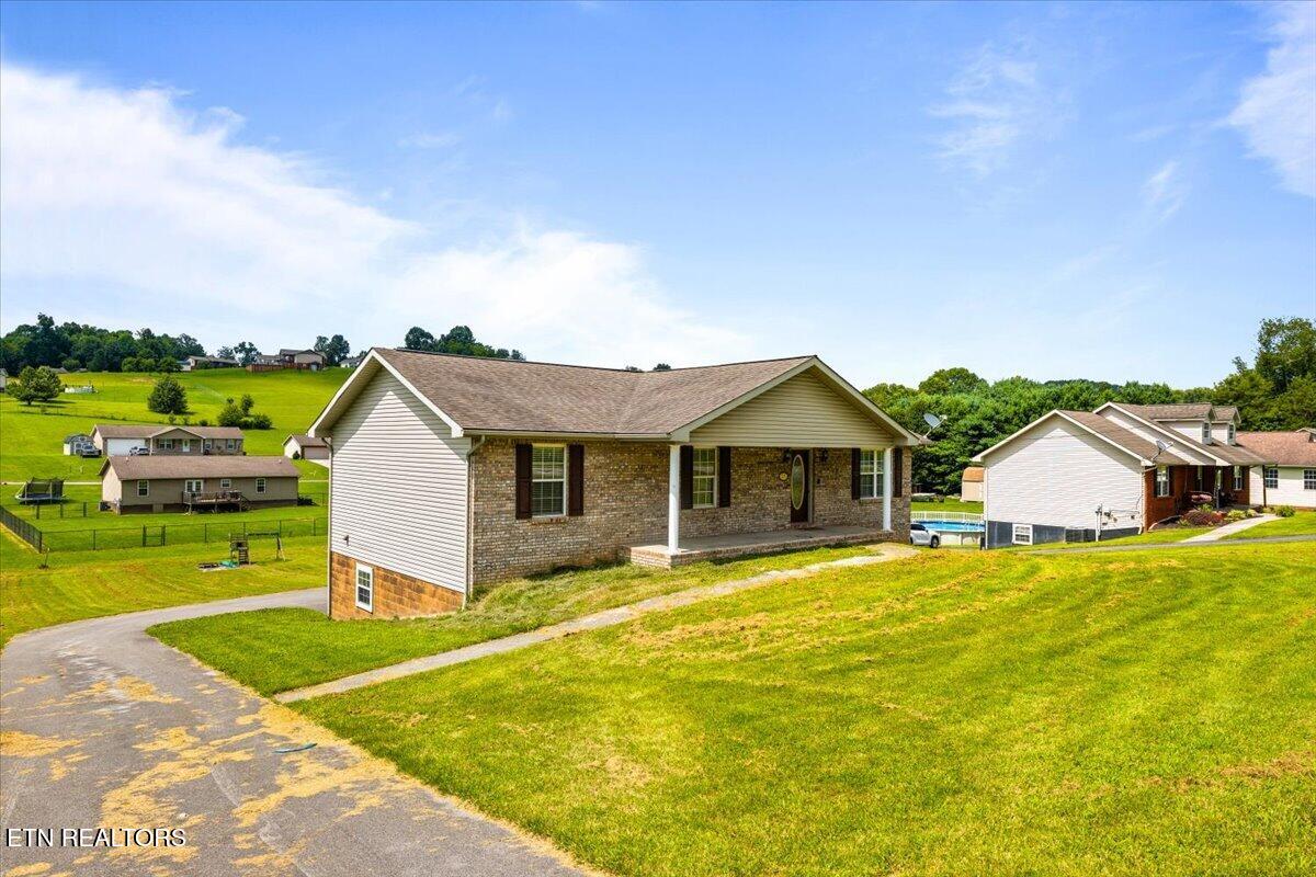 315 Dogwood Road New Tazewell TN 37825