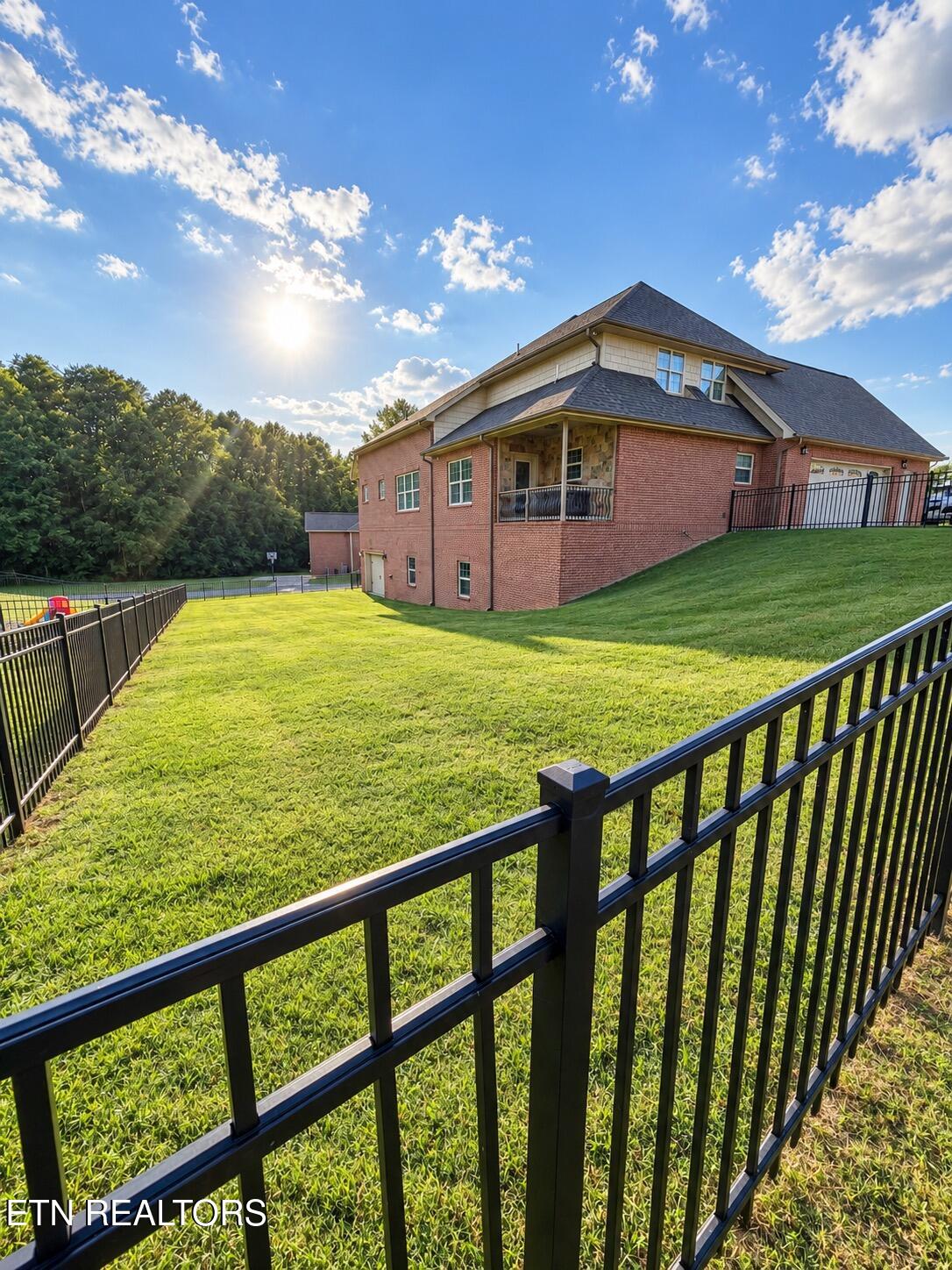 1452 Landmark Boulevard Sevierville TN 37862