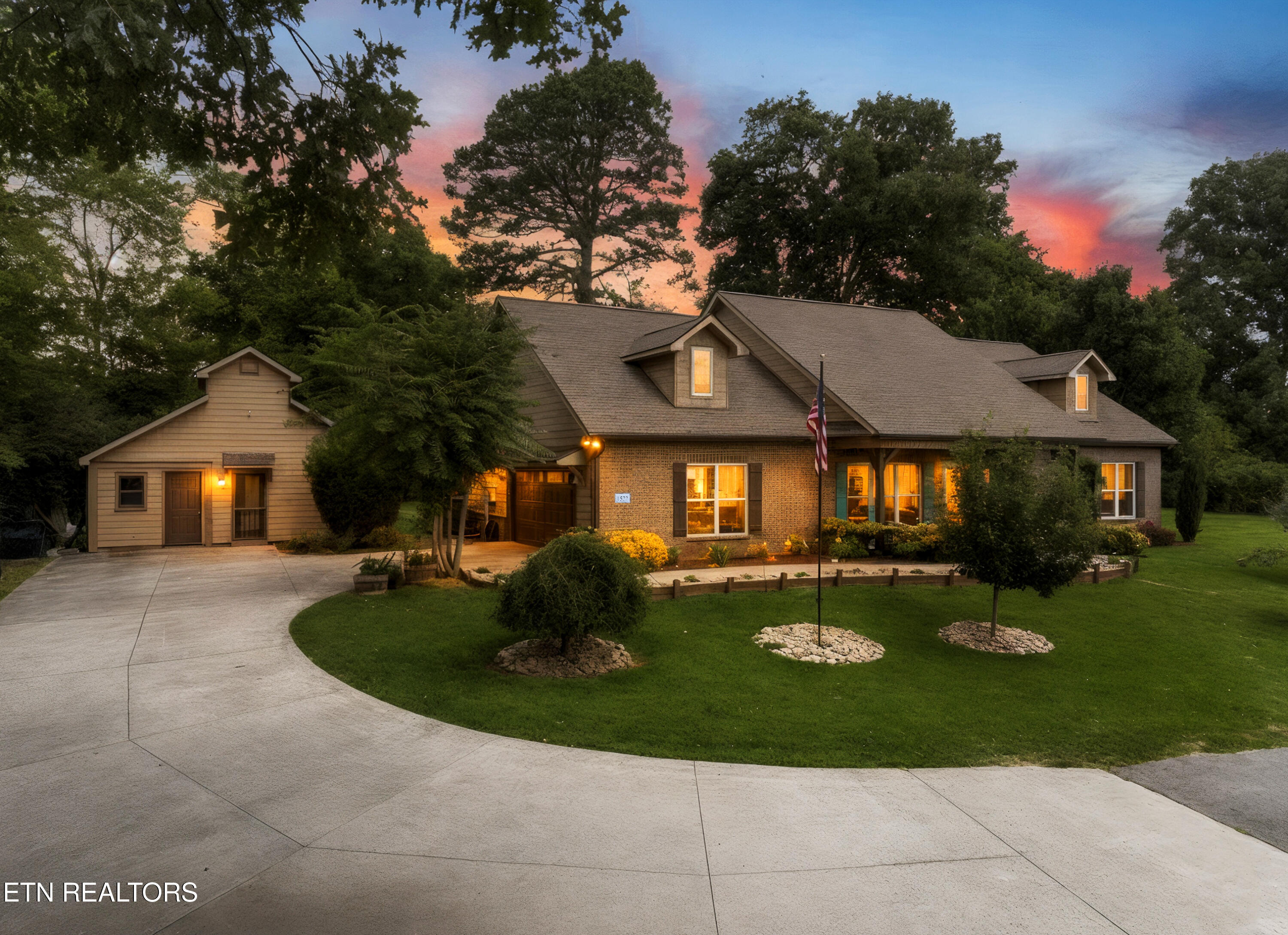 1522 Sally View Drive Friendsville TN 37737