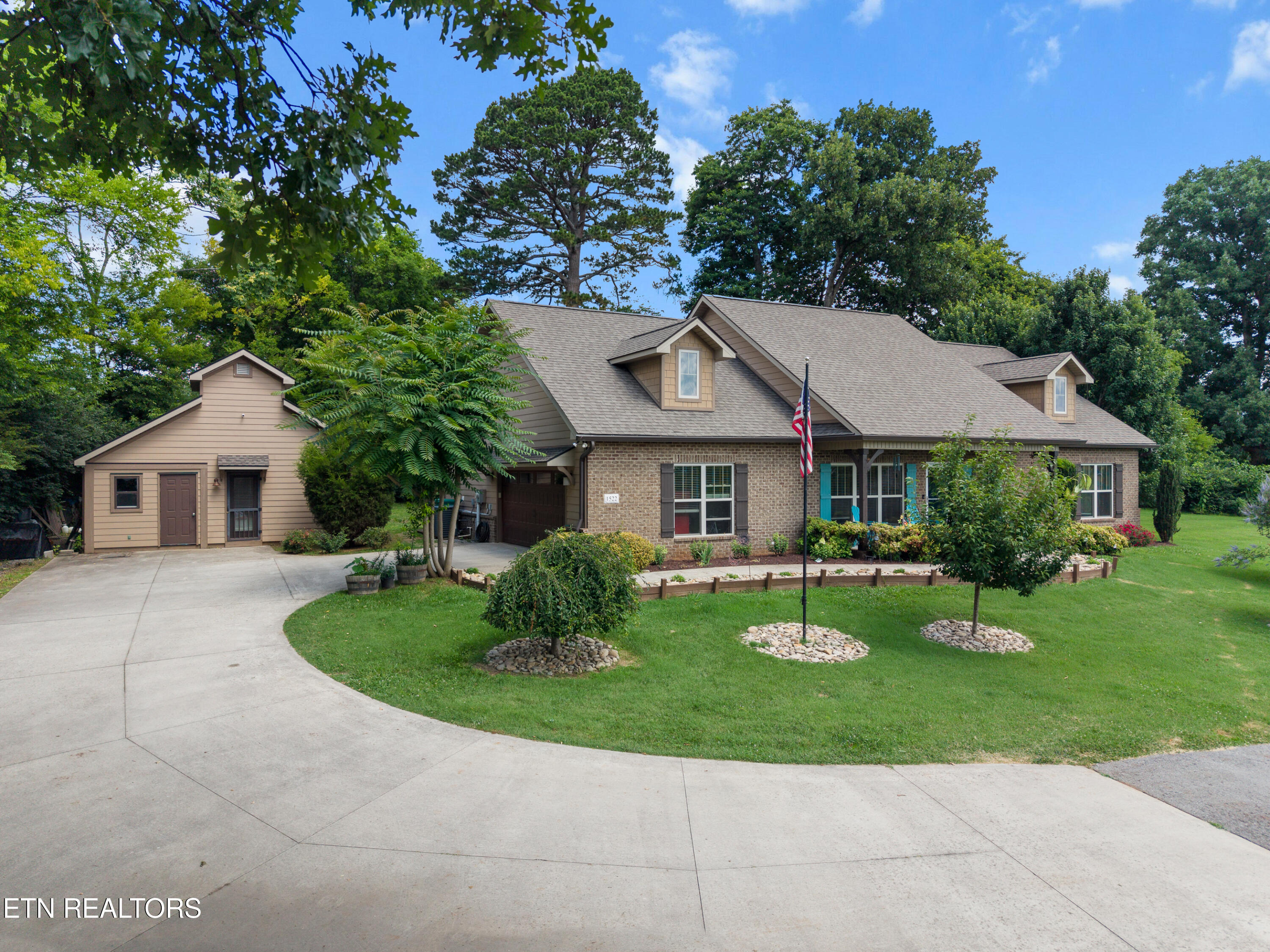 1522 Sally View Drive Friendsville TN 37737
