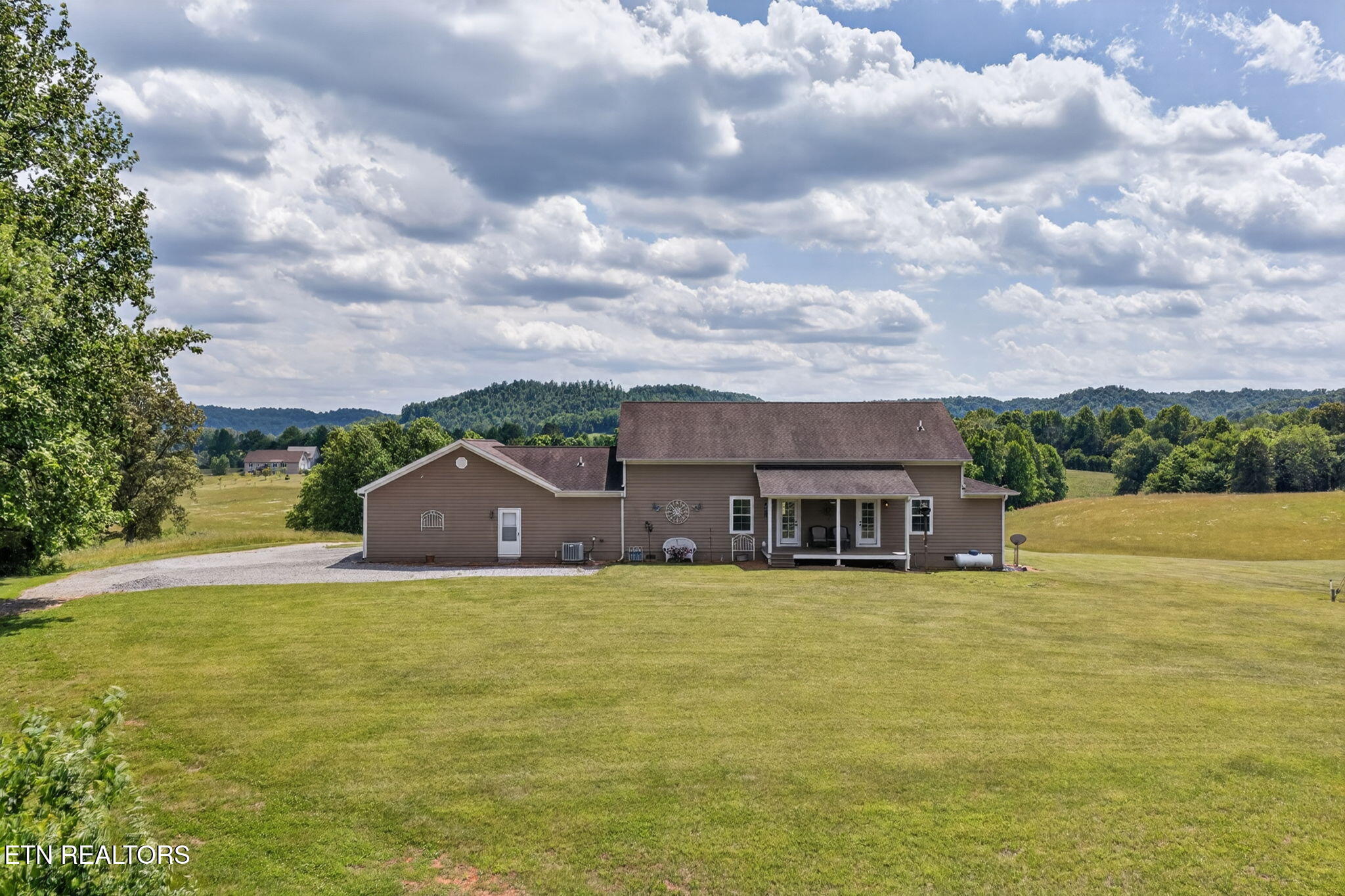 1444 Cherry Creek Road Sparta TN 38583