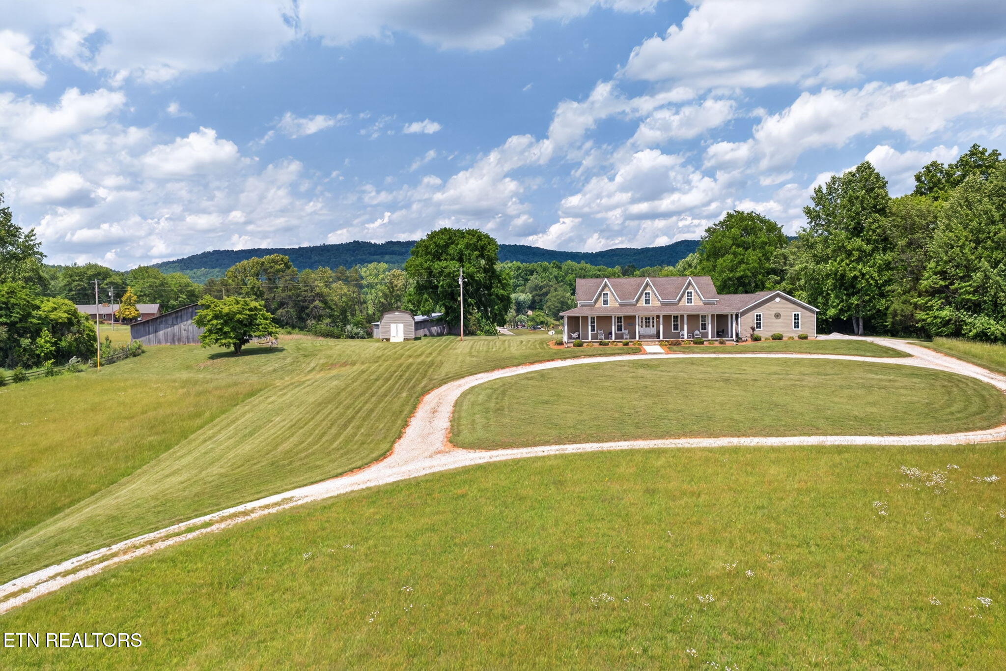 1444 Cherry Creek Road Sparta TN 38583