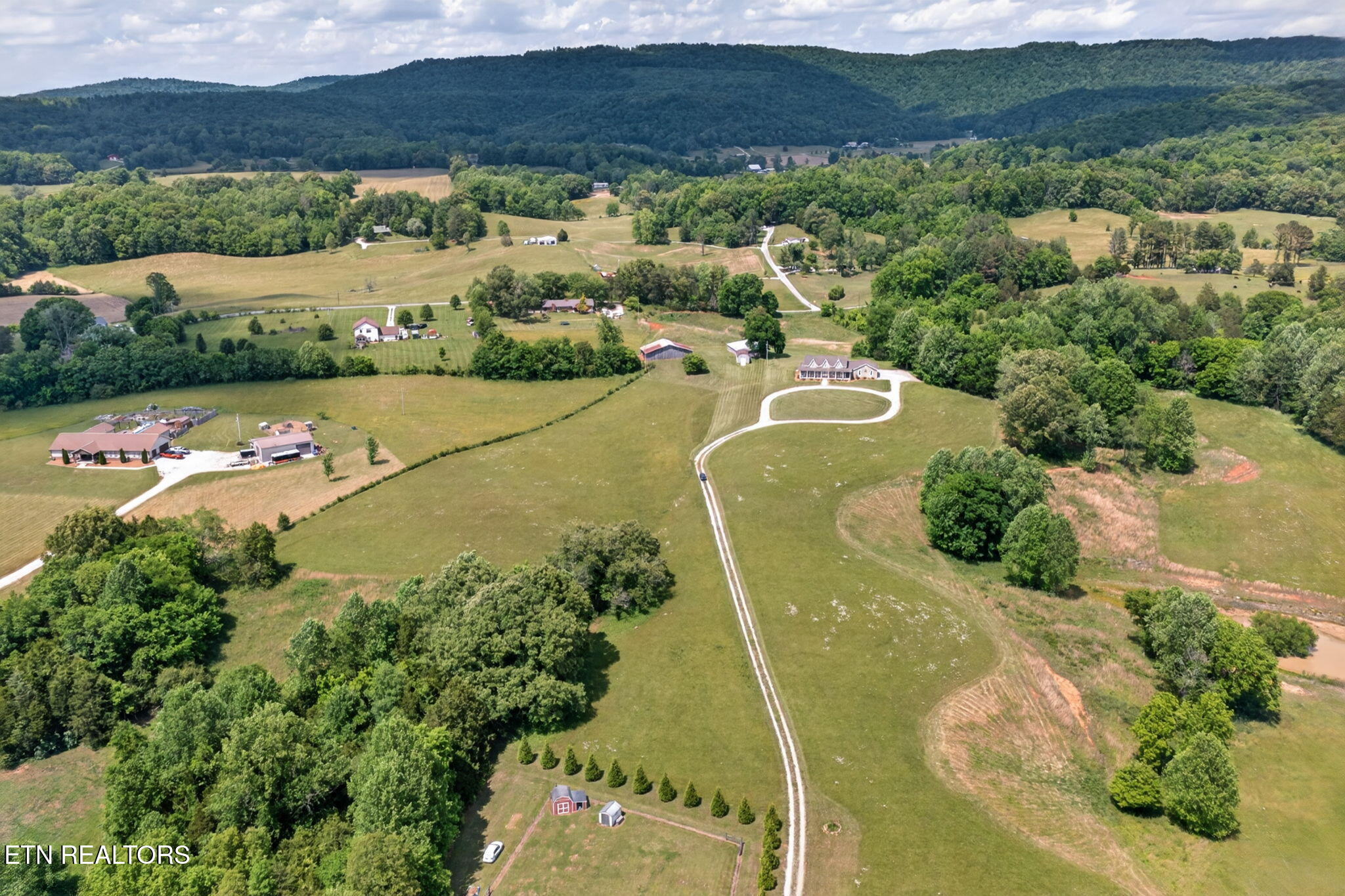 1444 Cherry Creek Road Sparta TN 38583