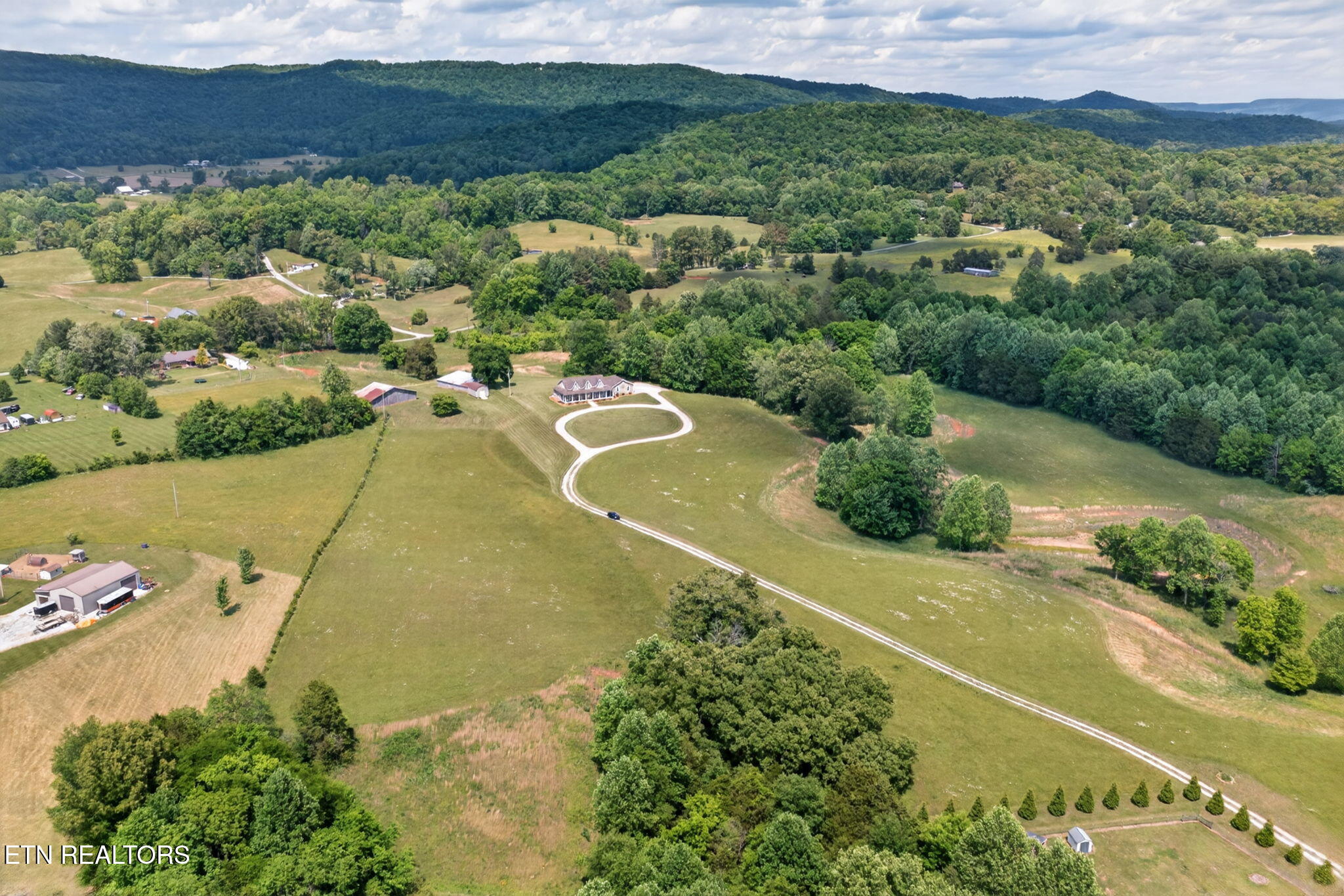 1444 Cherry Creek Road Sparta TN 38583