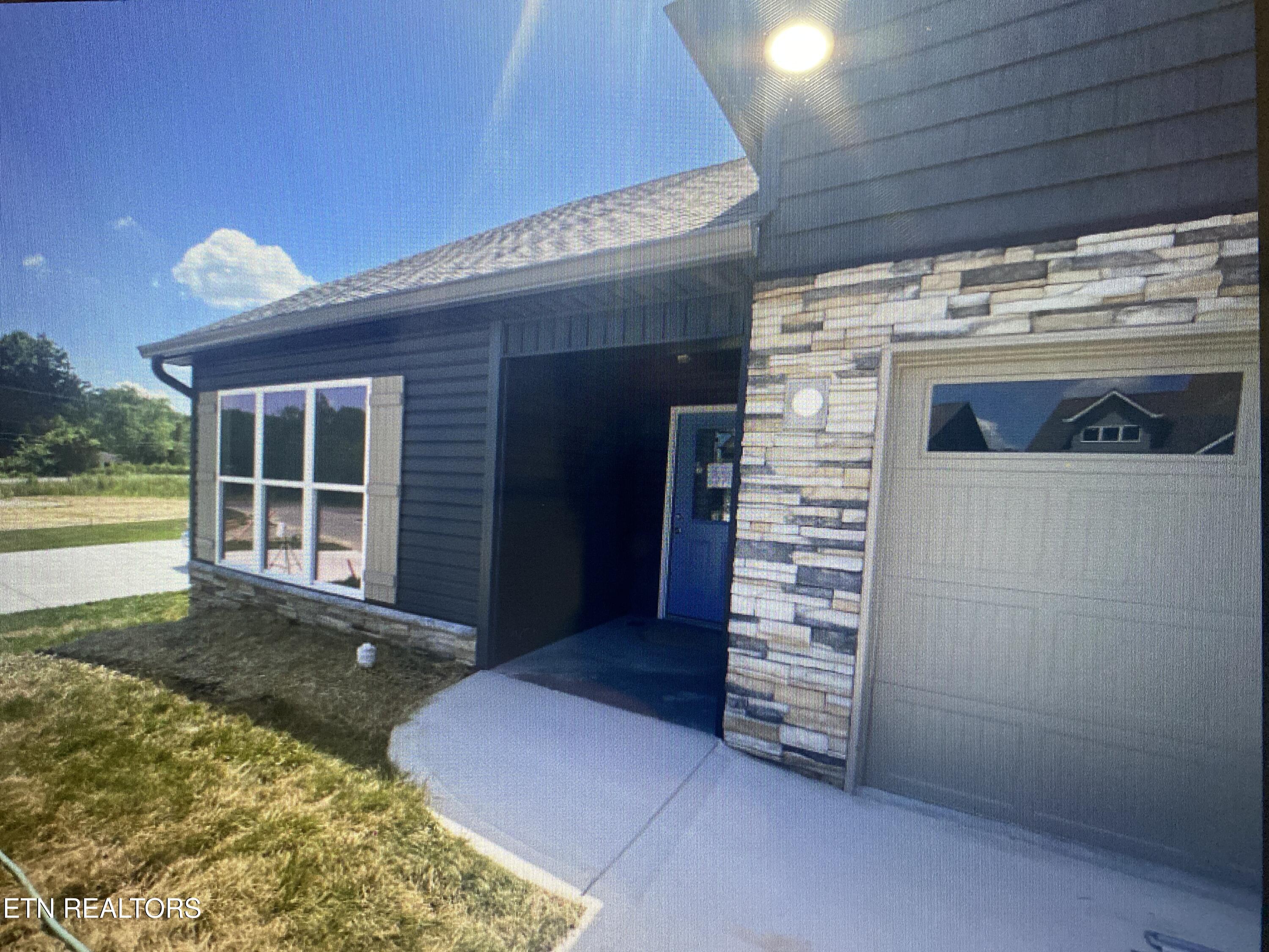 2313 Lena George Lane Knoxville TN 37931