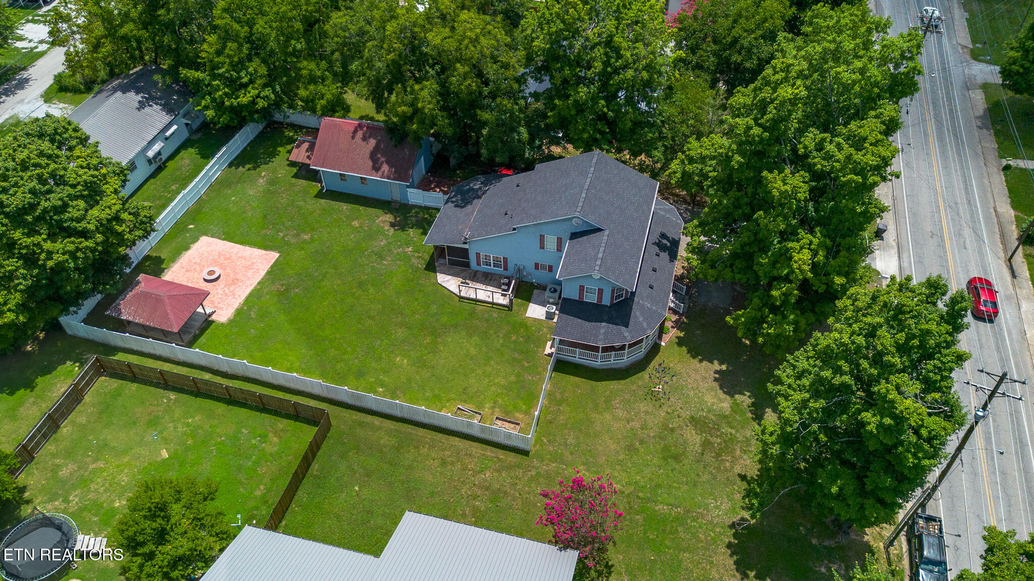 617 N College Street Madisonville TN 37354