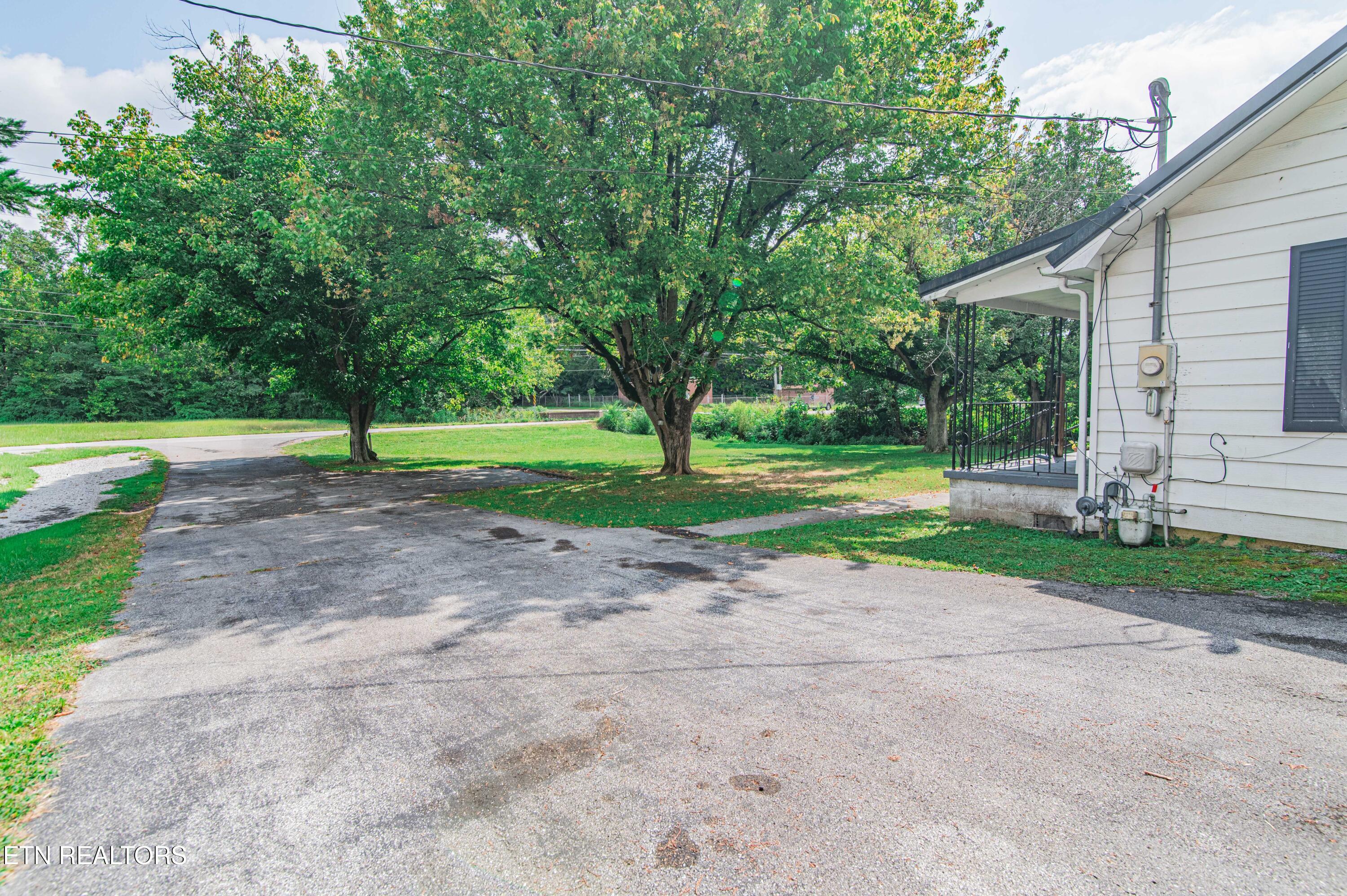 2700 Highway 116 Caryville TN 37714