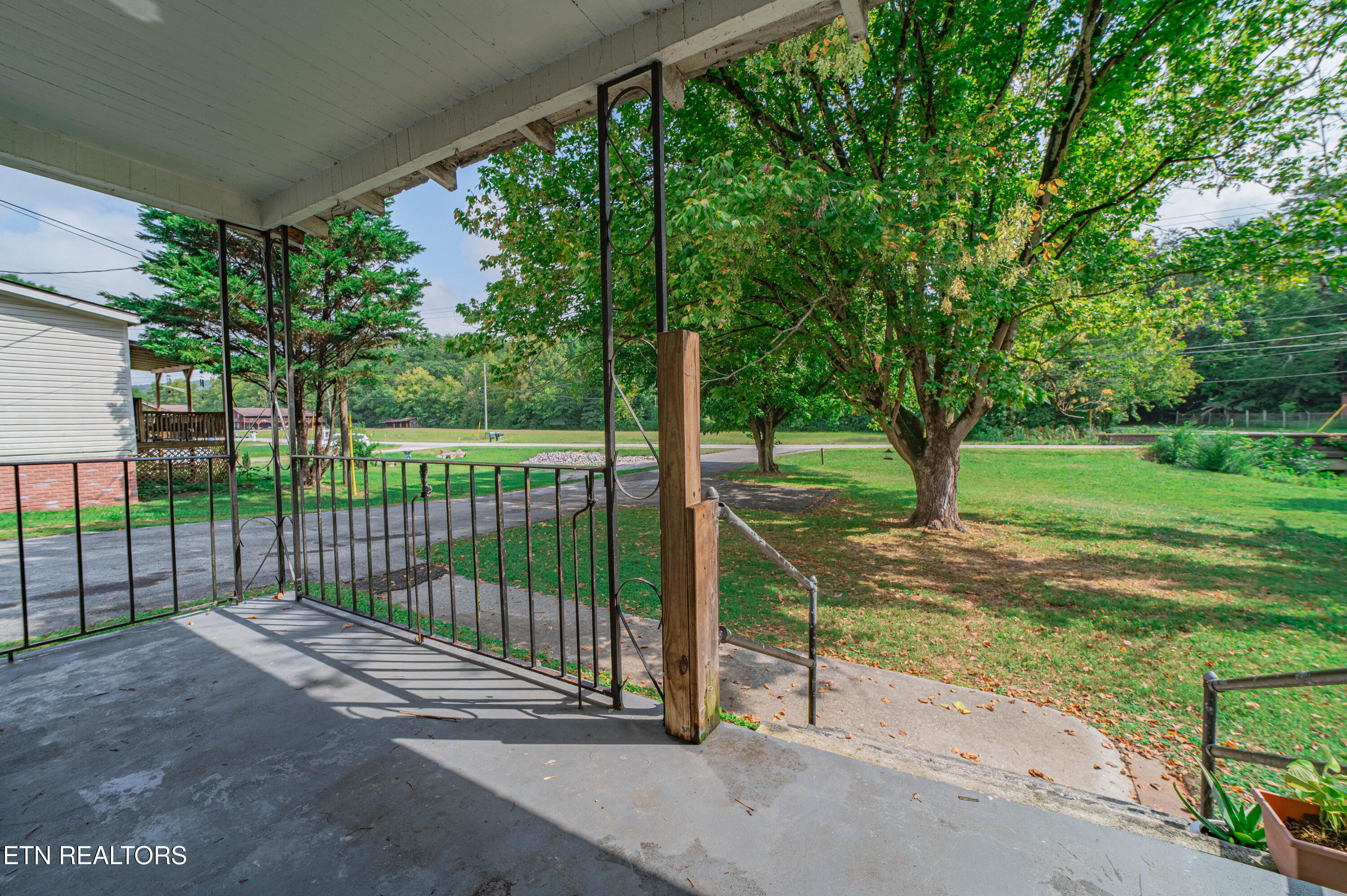 2700 Highway 116 Caryville TN 37714