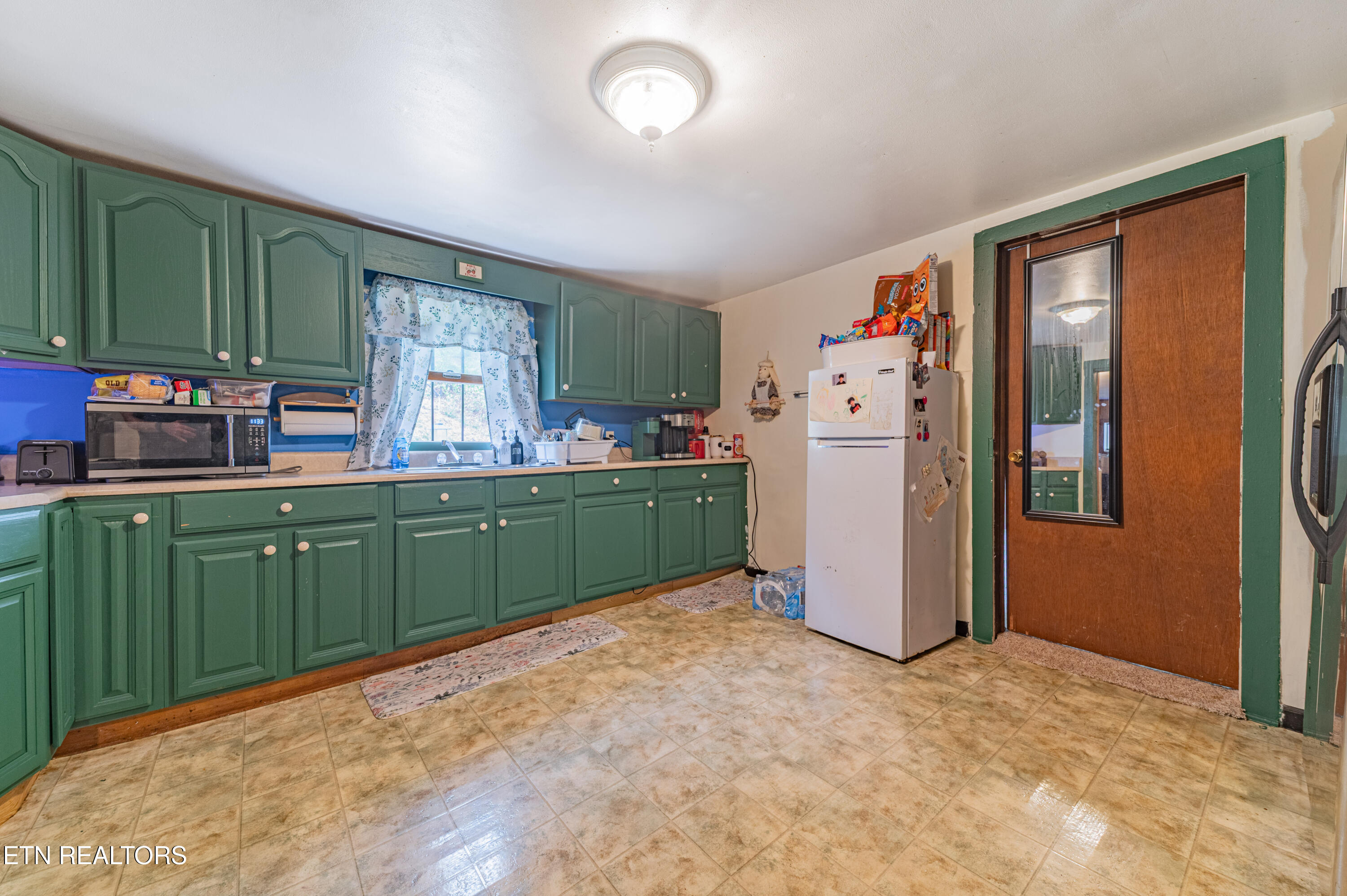 2700 Highway 116 Caryville TN 37714