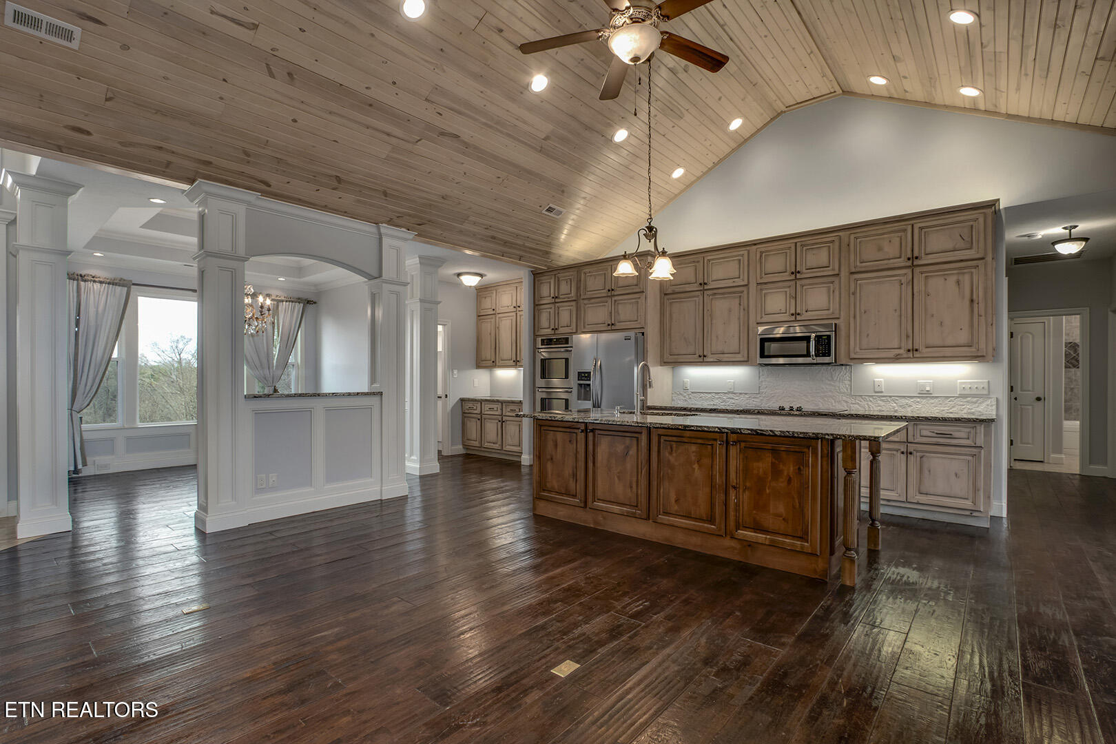 2001 Beals Chapel Road Lenoir City TN 37772