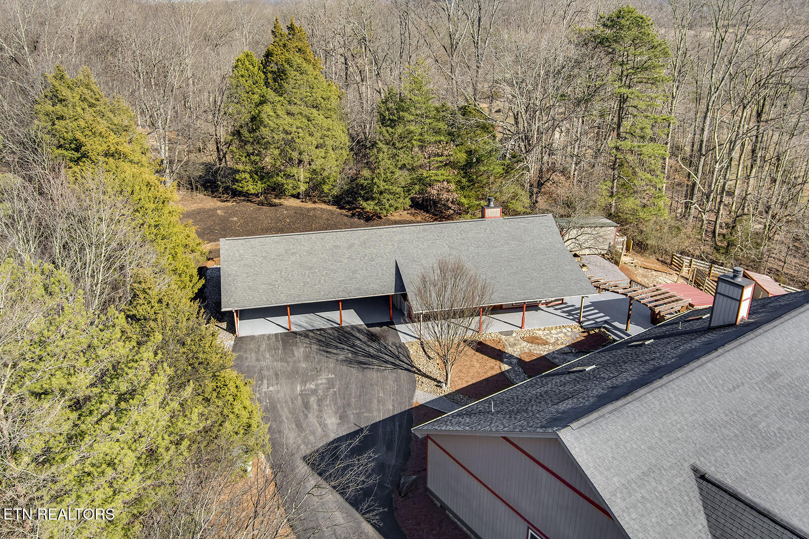 2001 Beals Chapel Road Lenoir City TN 37772