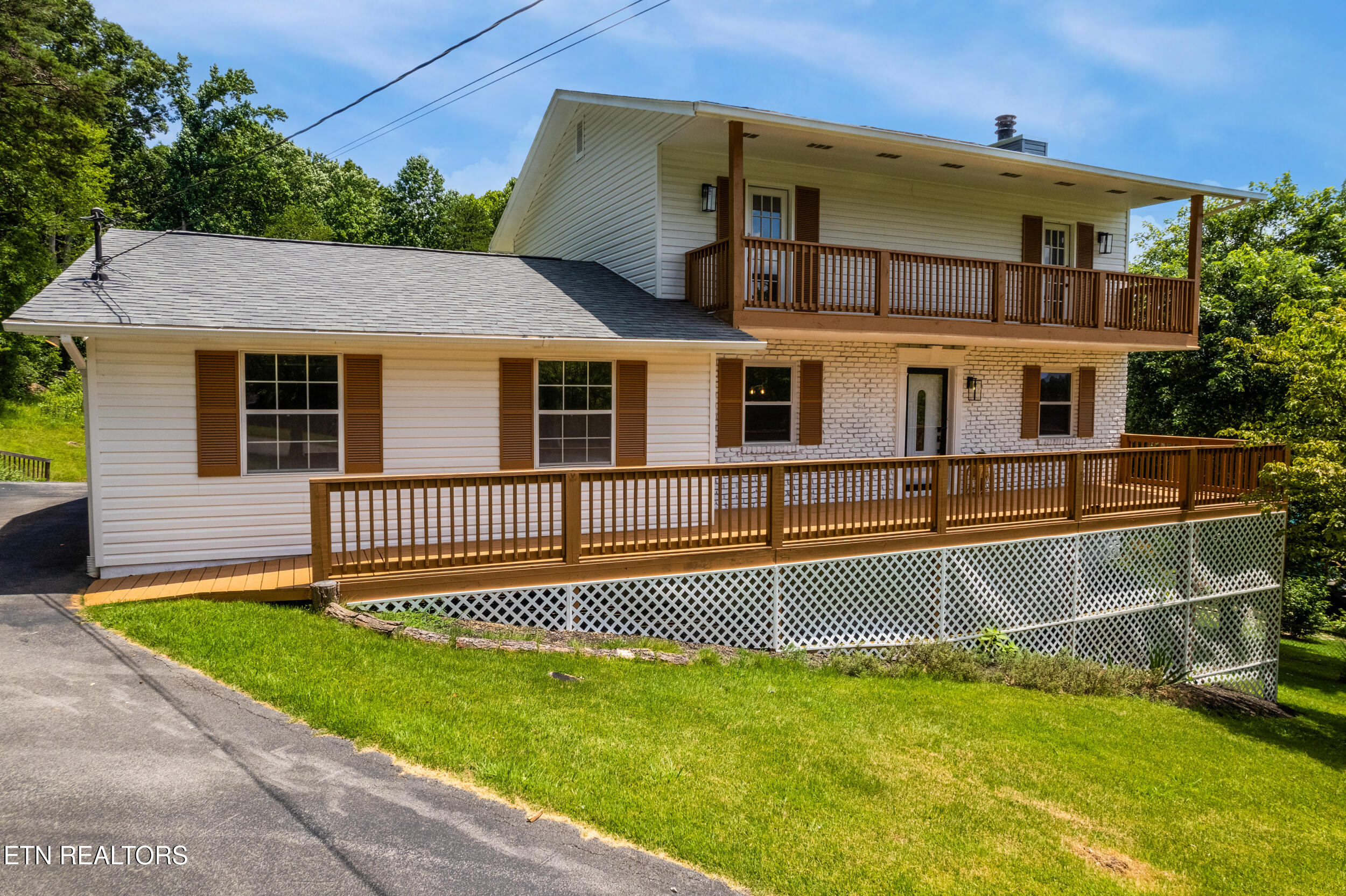 2004 Plumb Ridge Road Knoxville TN 37932