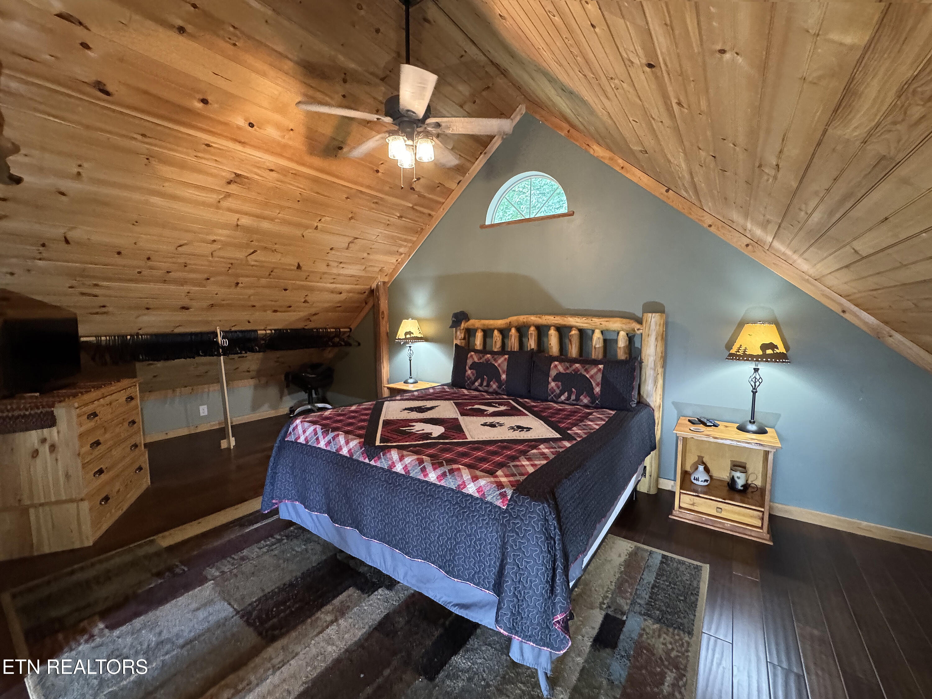 3514 Emerald Way Sevierville TN 37876