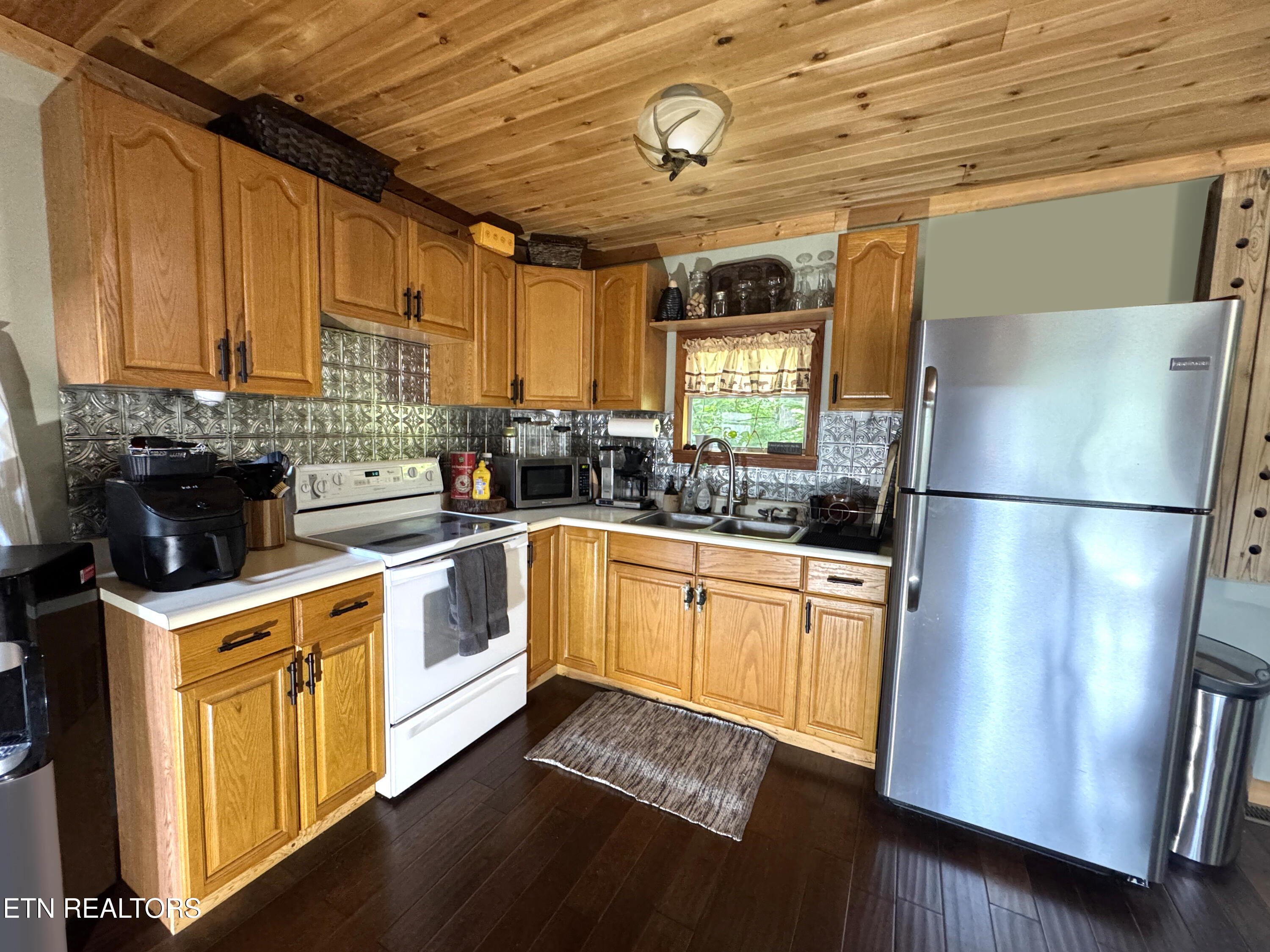 3514 Emerald Way Sevierville TN 37876